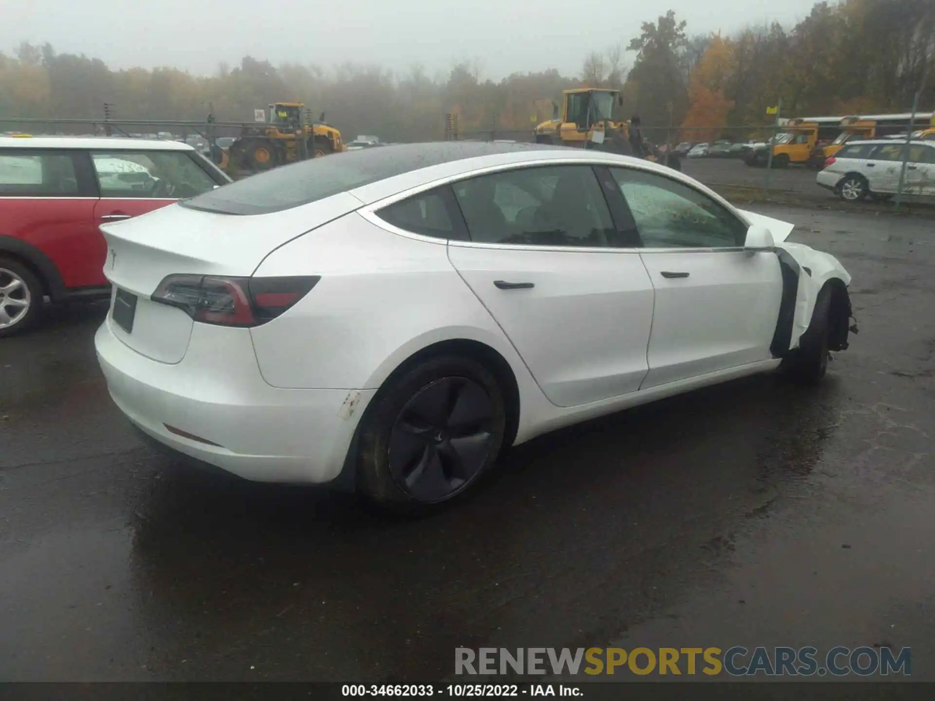 4 Фотография поврежденного автомобиля 5YJ3E1EA8LF737345 TESLA MODEL 3 2020