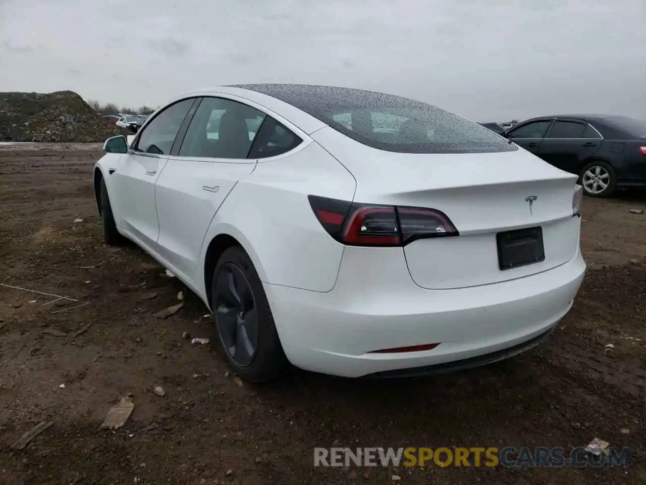 3 Photograph of a damaged car 5YJ3E1EA8LF785380 TESLA MODEL 3 2020