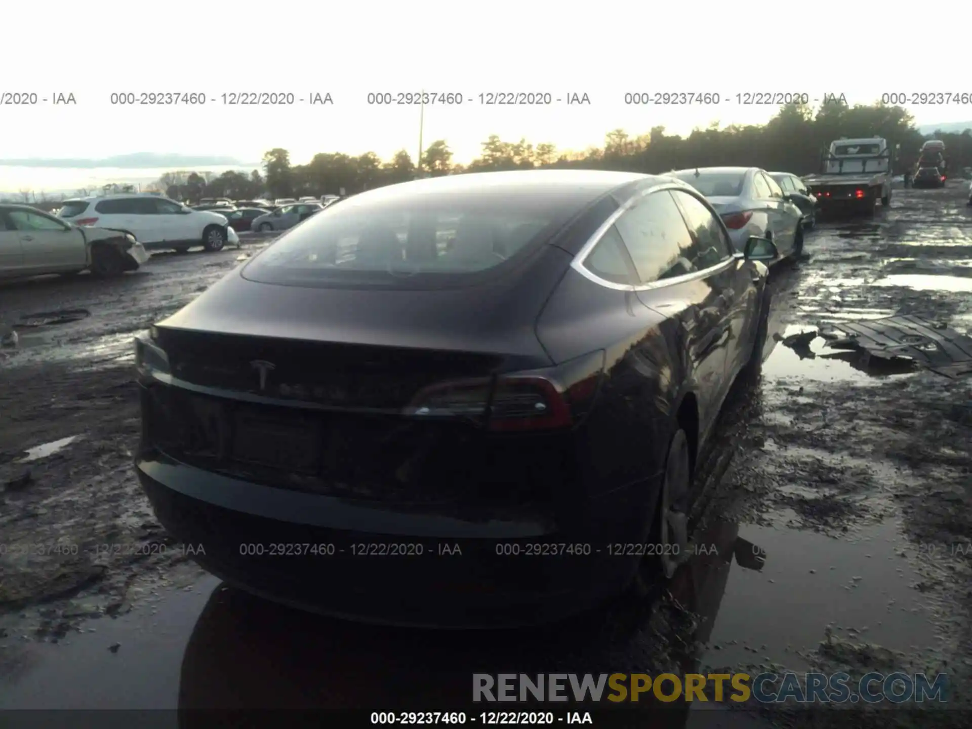 4 Photograph of a damaged car 5YJ3E1EA8LF793107 TESLA MODEL 3 2020