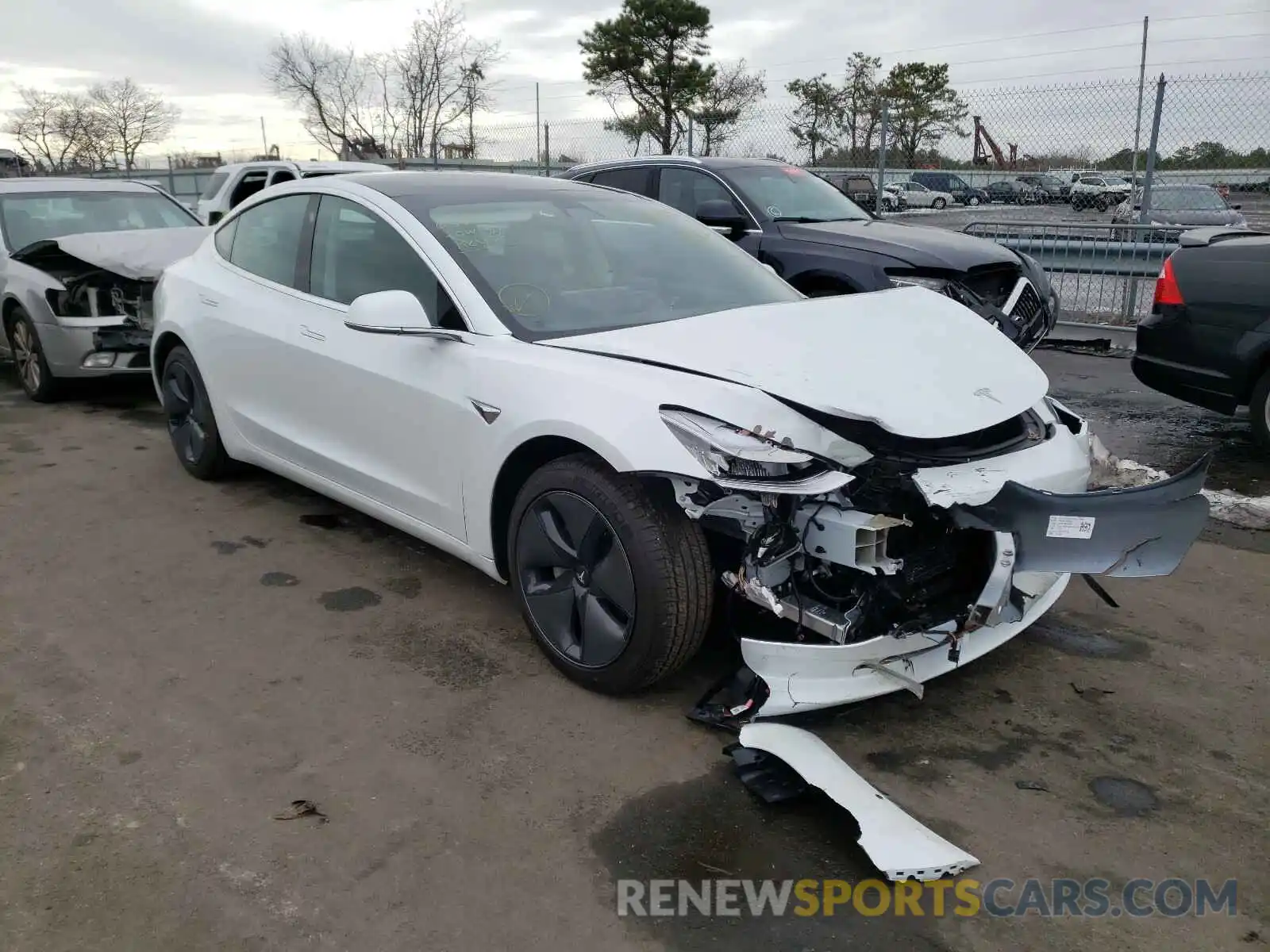 1 Photograph of a damaged car 5YJ3E1EA8LF797156 TESLA MODEL 3 2020