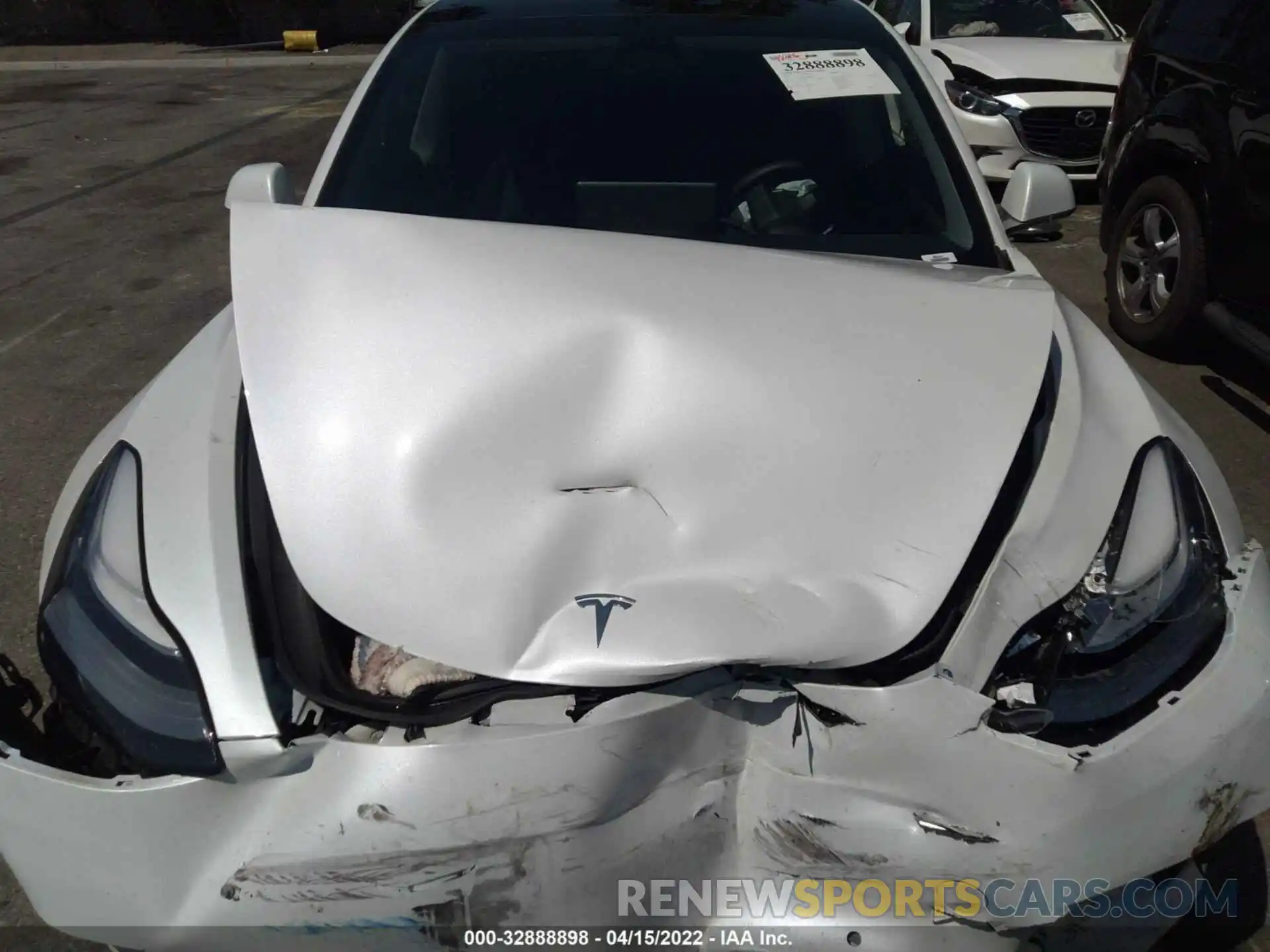 10 Photograph of a damaged car 5YJ3E1EA8LF798534 TESLA MODEL 3 2020