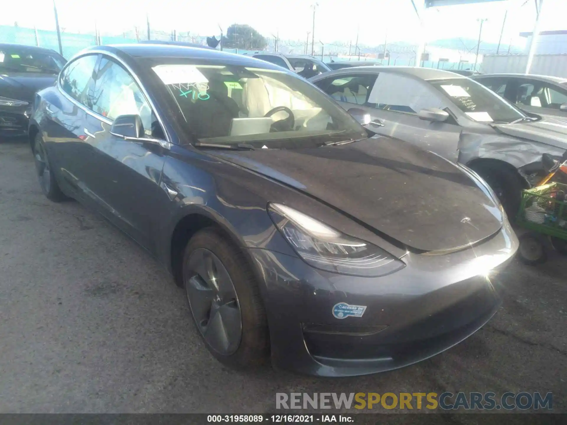 1 Photograph of a damaged car 5YJ3E1EA8LF798968 TESLA MODEL 3 2020