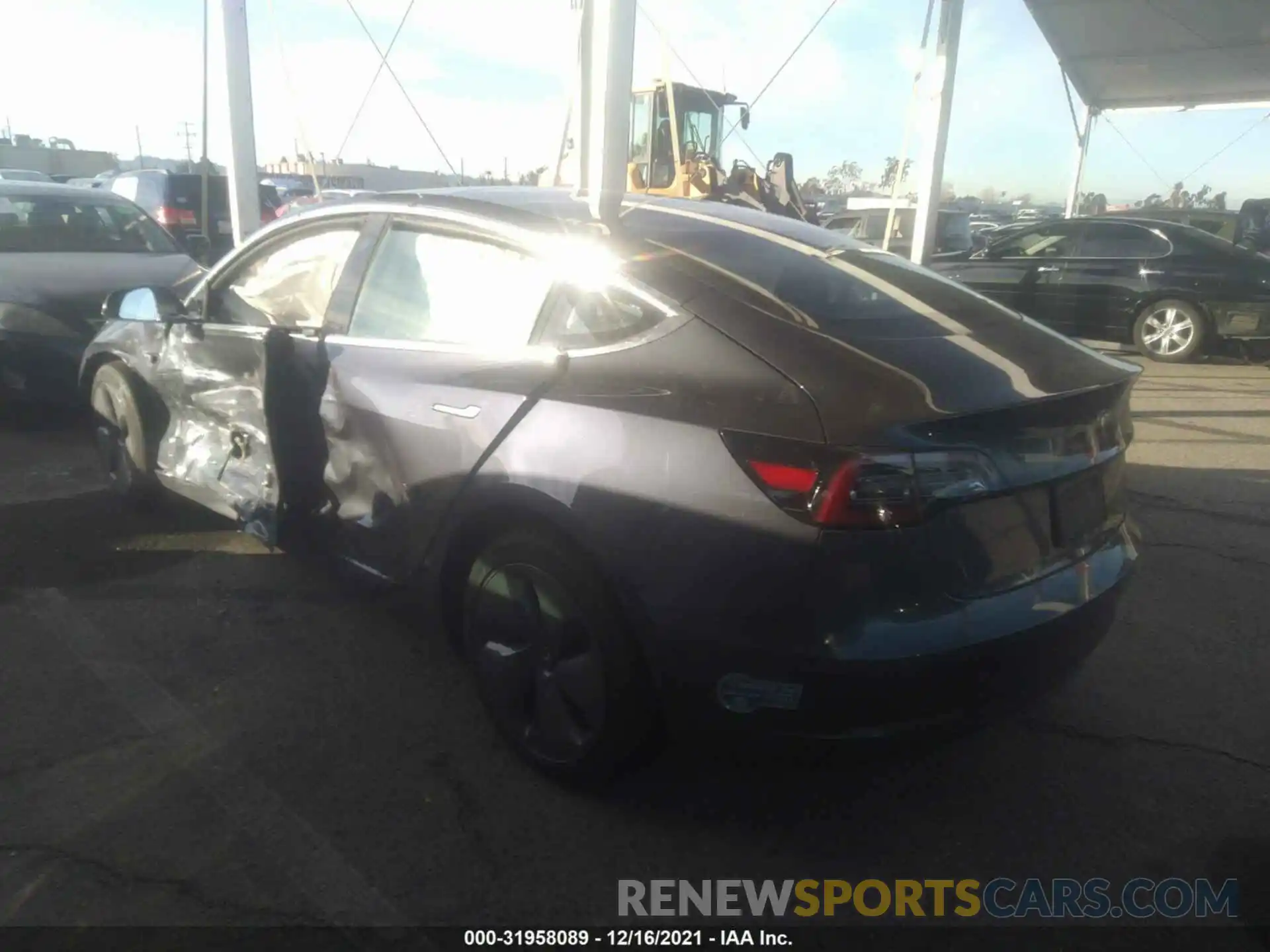 3 Photograph of a damaged car 5YJ3E1EA8LF798968 TESLA MODEL 3 2020