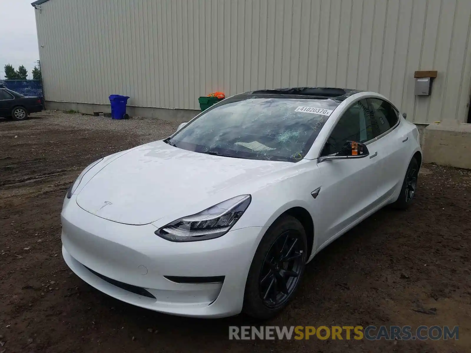 2 Photograph of a damaged car 5YJ3E1EA9LF529457 TESLA MODEL 3 2020