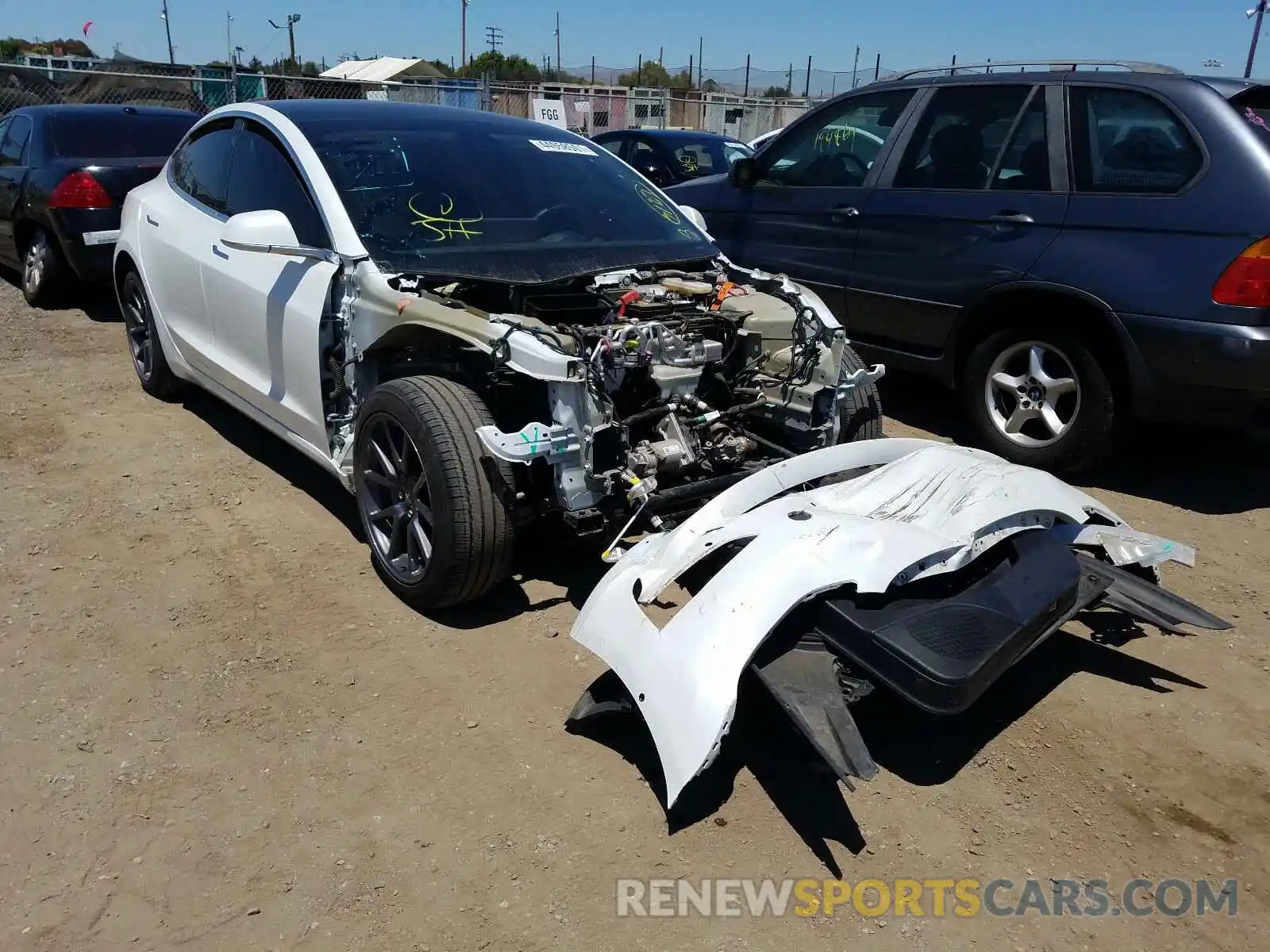 1 Photograph of a damaged car 5YJ3E1EA9LF631390 TESLA MODEL 3 2020