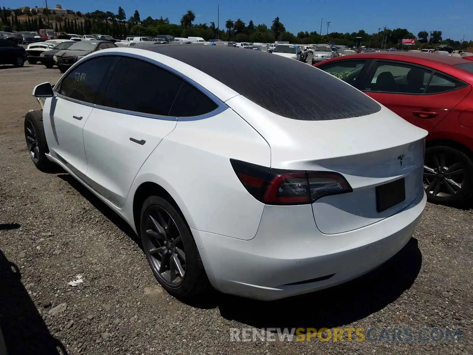 3 Photograph of a damaged car 5YJ3E1EA9LF631390 TESLA MODEL 3 2020