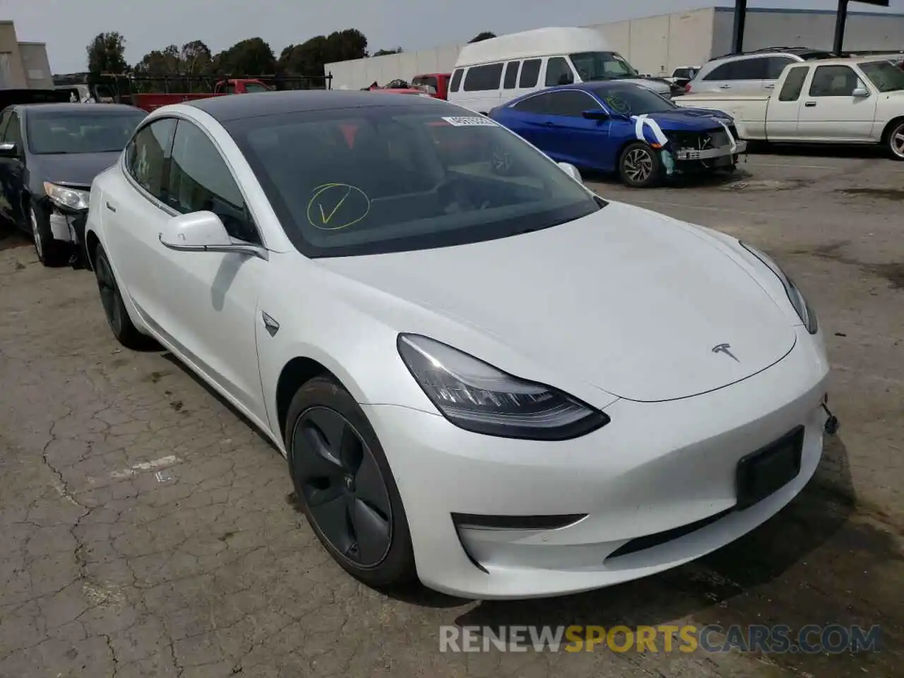 1 Photograph of a damaged car 5YJ3E1EA9LF645273 TESLA MODEL 3 2020