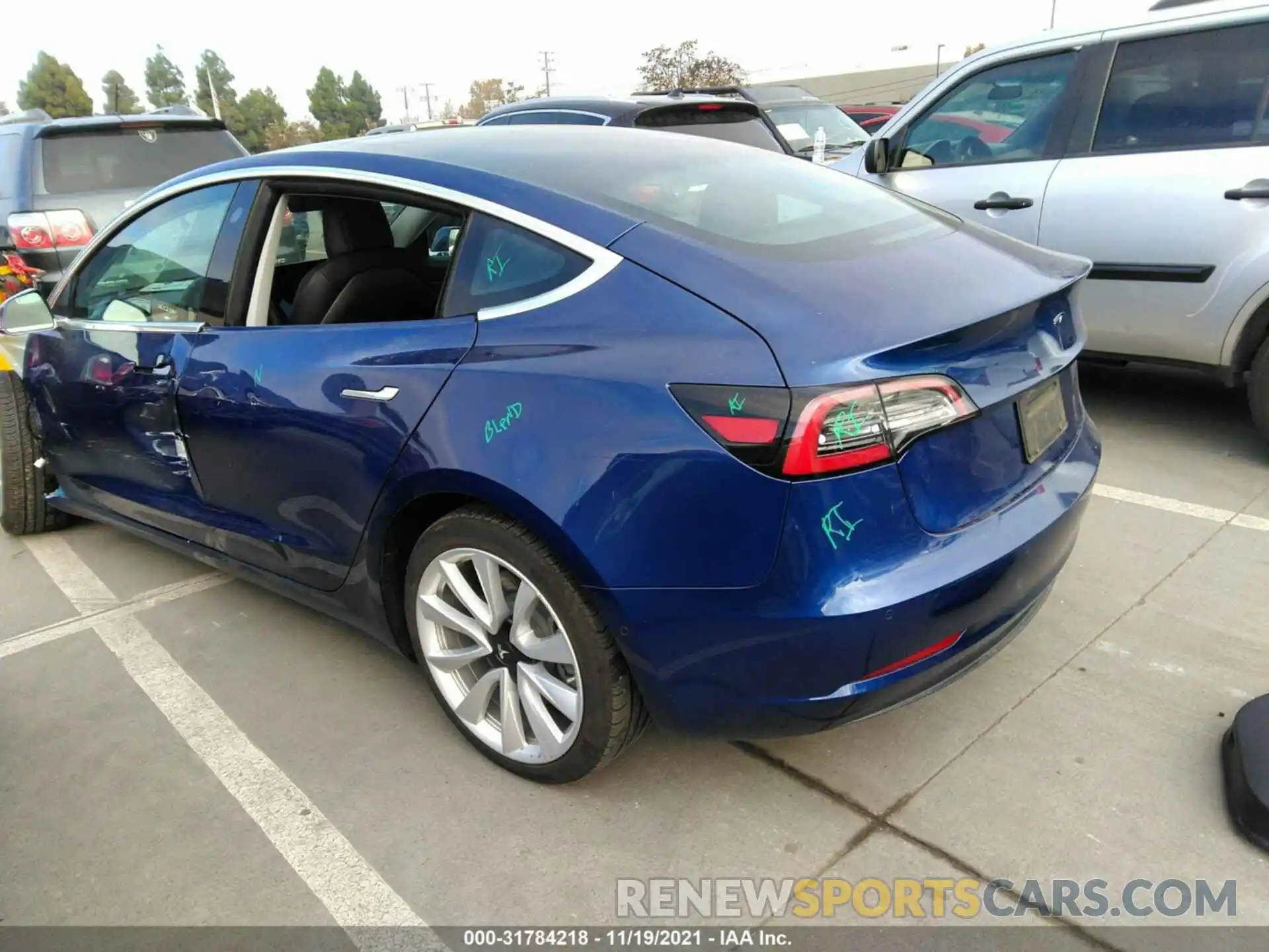 3 Photograph of a damaged car 5YJ3E1EA9LF645841 TESLA MODEL 3 2020