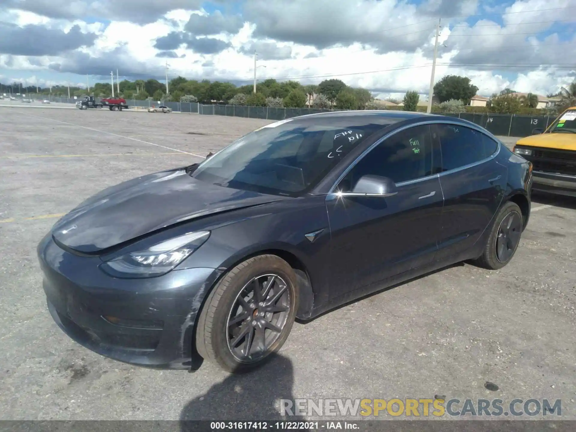 2 Фотография поврежденного автомобиля 5YJ3E1EA9LF657925 TESLA MODEL 3 2020