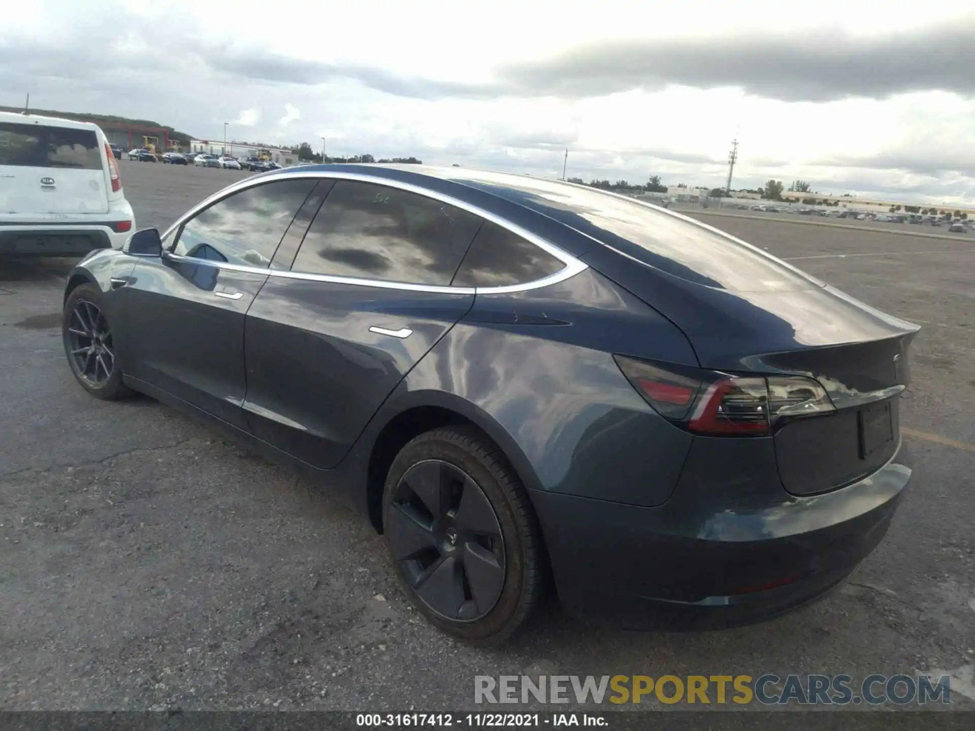 3 Фотография поврежденного автомобиля 5YJ3E1EA9LF657925 TESLA MODEL 3 2020