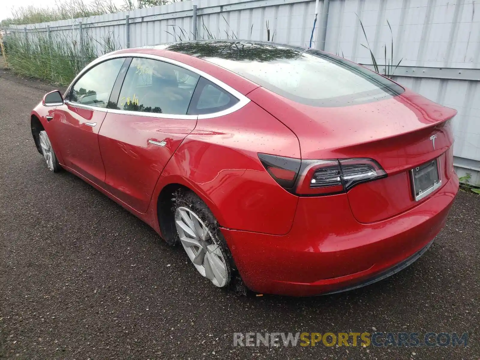 3 Photograph of a damaged car 5YJ3E1EA9LF670285 TESLA MODEL 3 2020