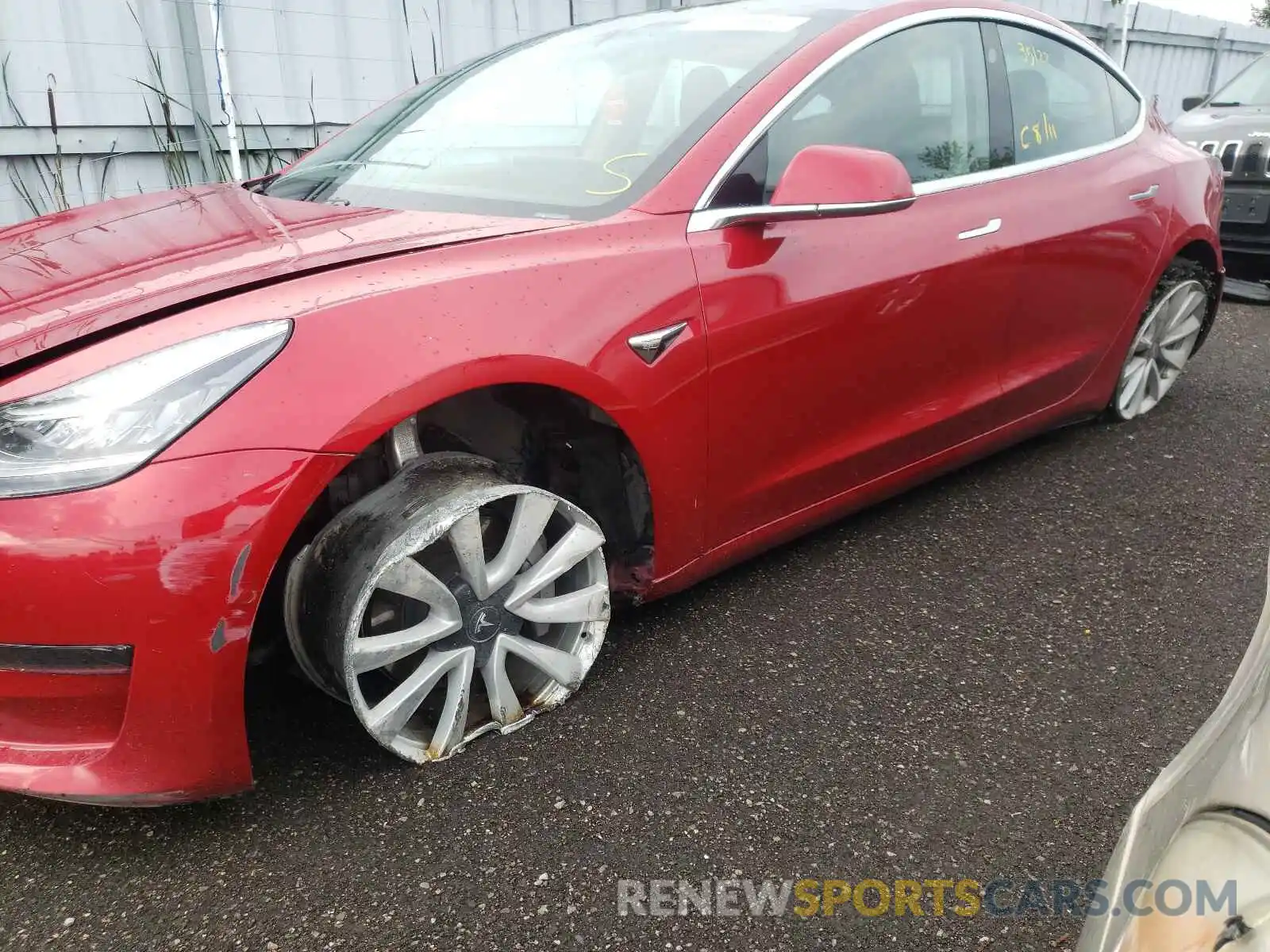 9 Photograph of a damaged car 5YJ3E1EA9LF670285 TESLA MODEL 3 2020