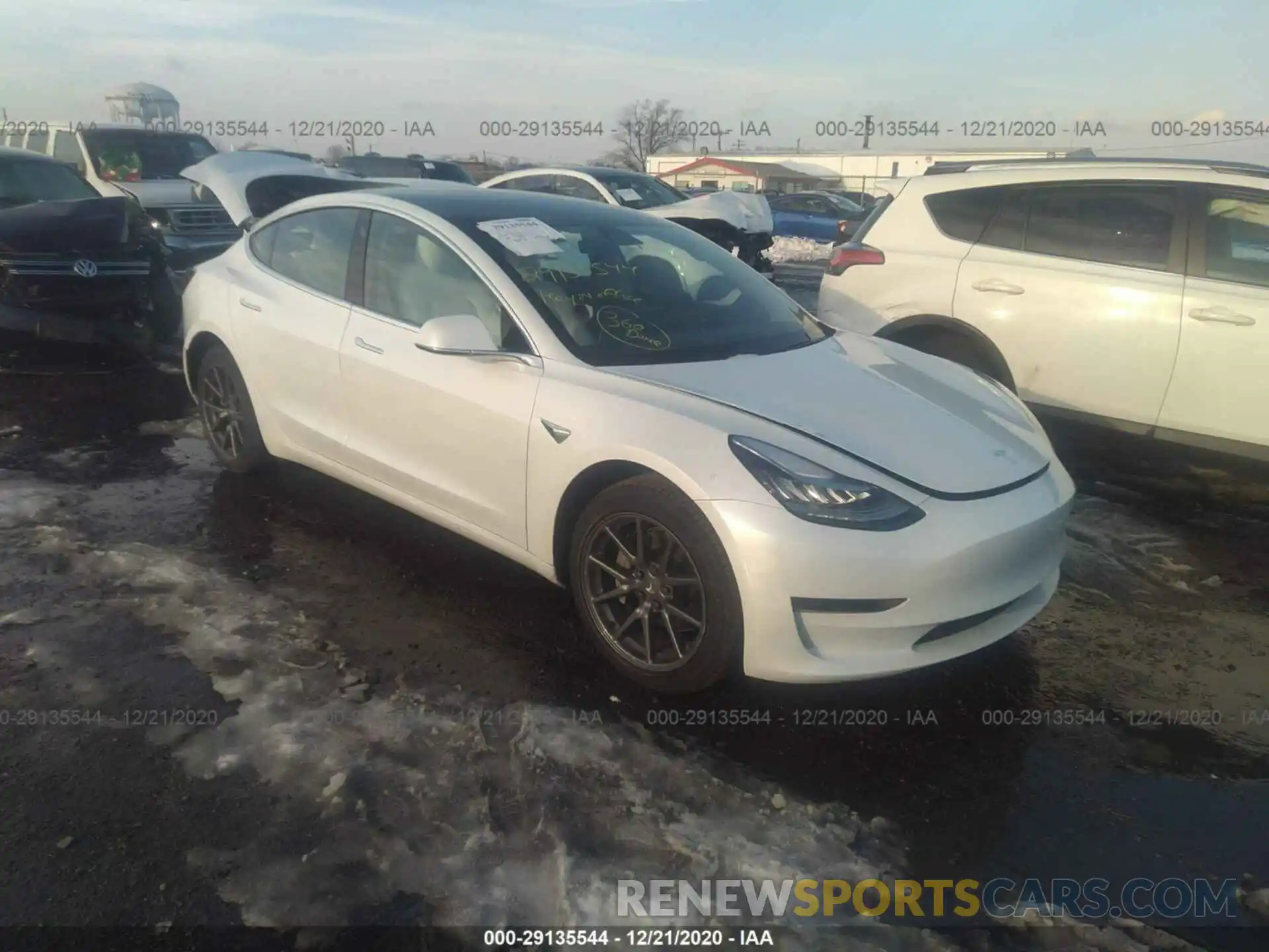 1 Photograph of a damaged car 5YJ3E1EA9LF703706 TESLA MODEL 3 2020