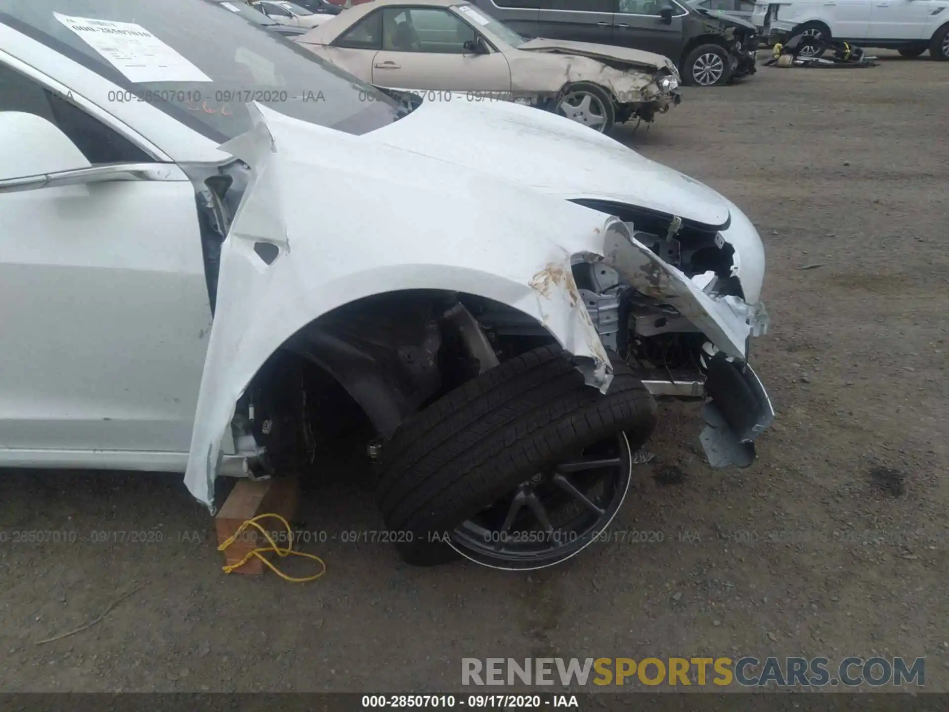 6 Photograph of a damaged car 5YJ3E1EA9LF706539 TESLA MODEL 3 2020