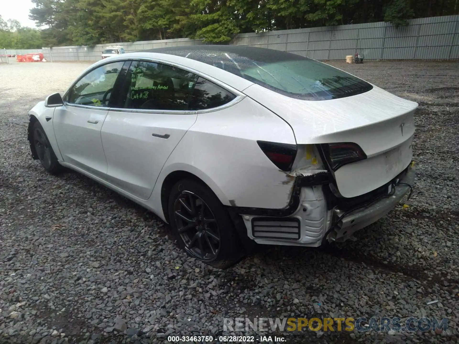 3 Photograph of a damaged car 5YJ3E1EA9LF706962 TESLA MODEL 3 2020