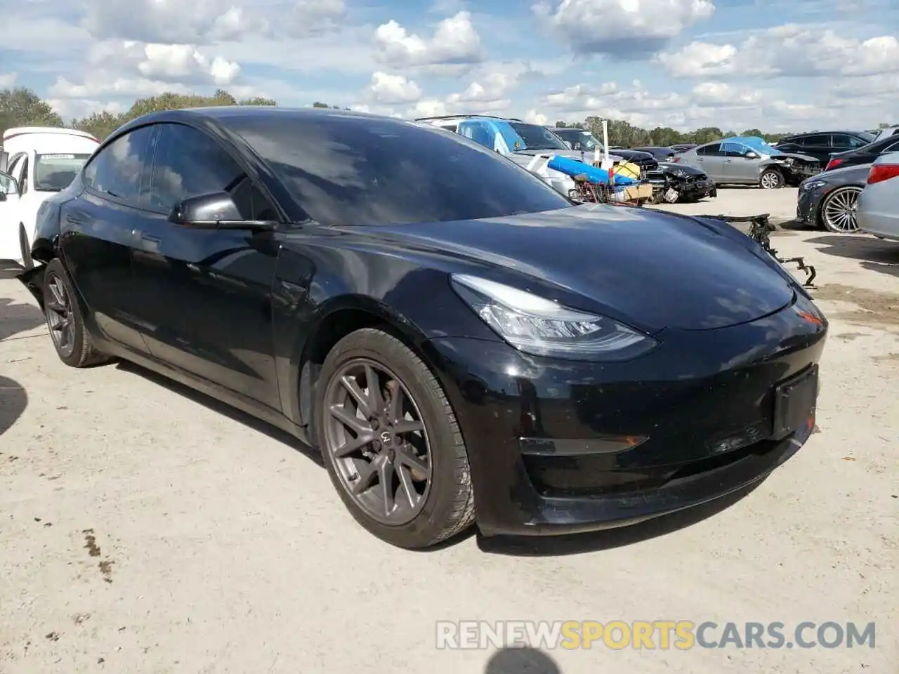 1 Photograph of a damaged car 5YJ3E1EA9LF736575 TESLA MODEL 3 2020