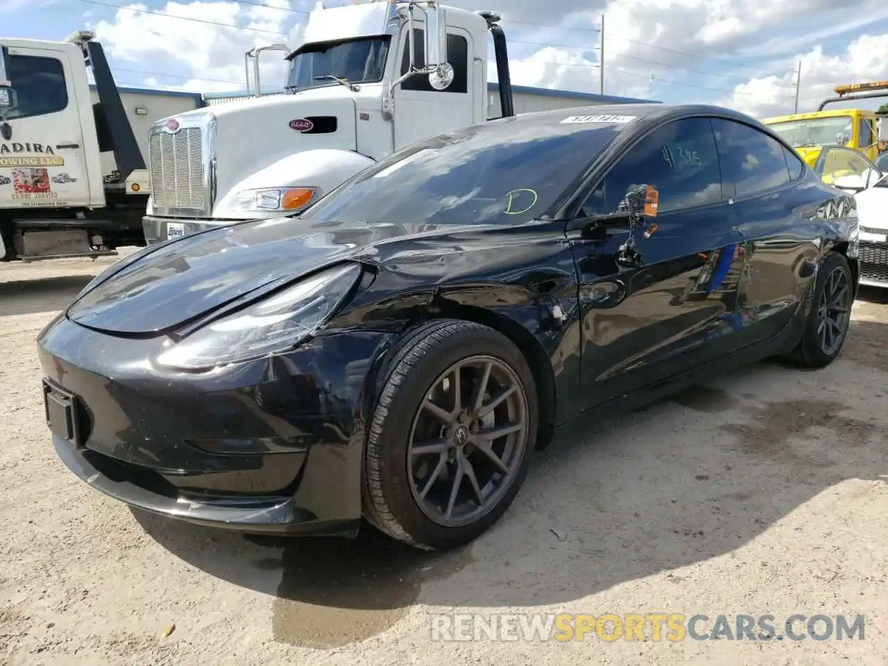 2 Photograph of a damaged car 5YJ3E1EA9LF736575 TESLA MODEL 3 2020