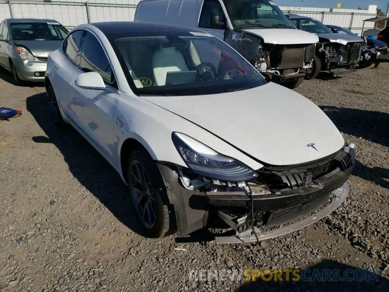 1 Photograph of a damaged car 5YJ3E1EA9LF738200 TESLA MODEL 3 2020