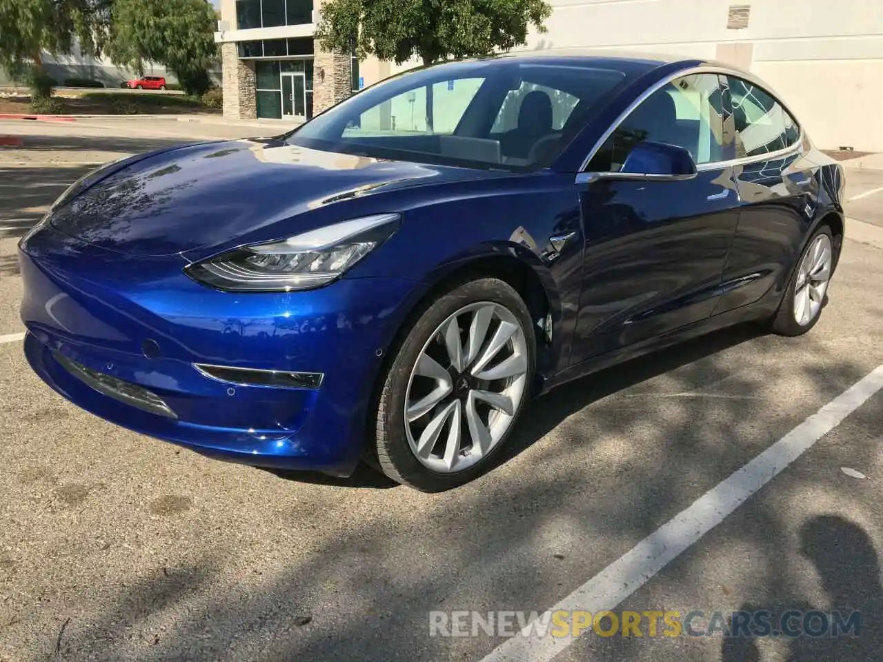 2 Photograph of a damaged car 5YJ3E1EA9LF745826 TESLA MODEL 3 2020