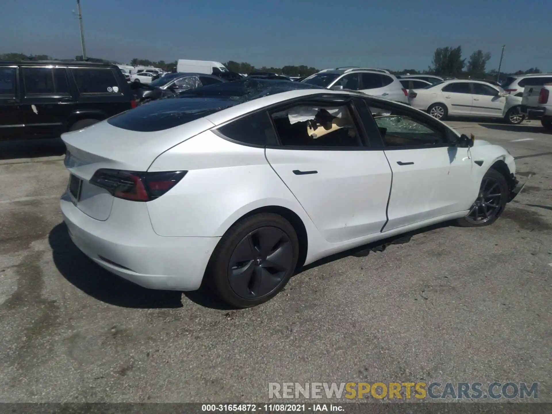 4 Photograph of a damaged car 5YJ3E1EA9LF783573 TESLA MODEL 3 2020