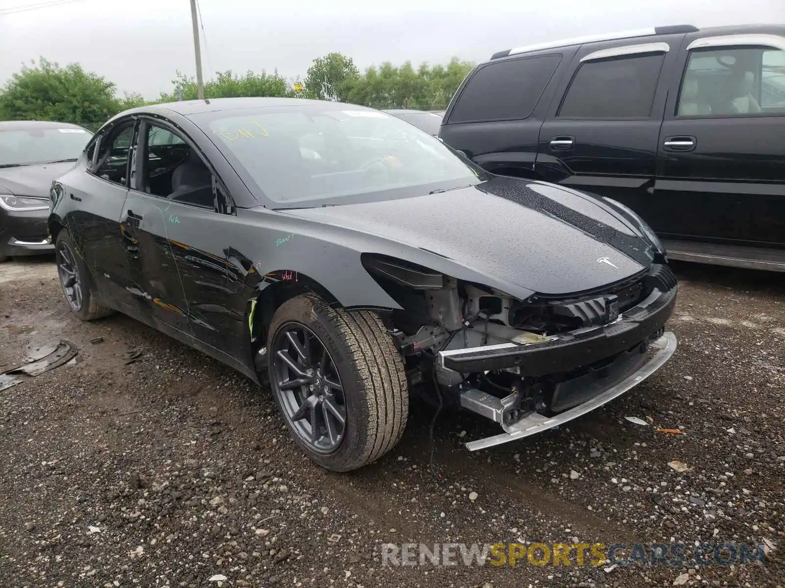 1 Photograph of a damaged car 5YJ3E1EA9LF784738 TESLA MODEL 3 2020