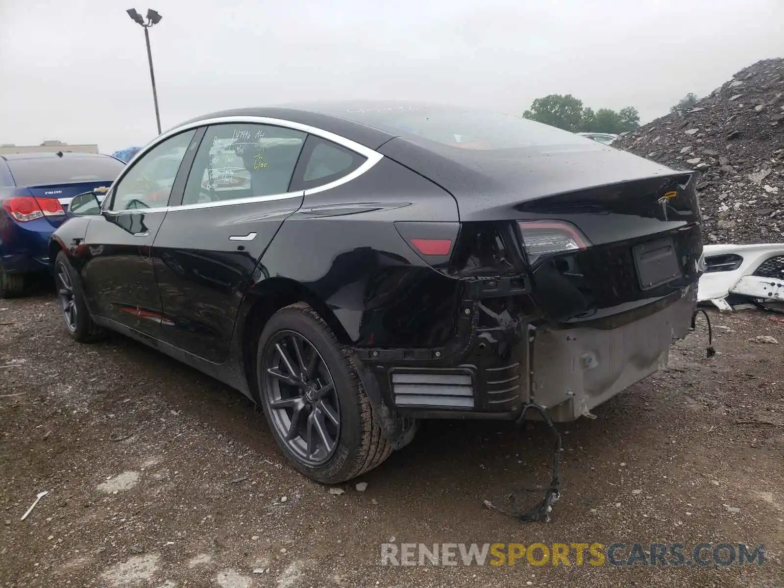 3 Photograph of a damaged car 5YJ3E1EA9LF784738 TESLA MODEL 3 2020