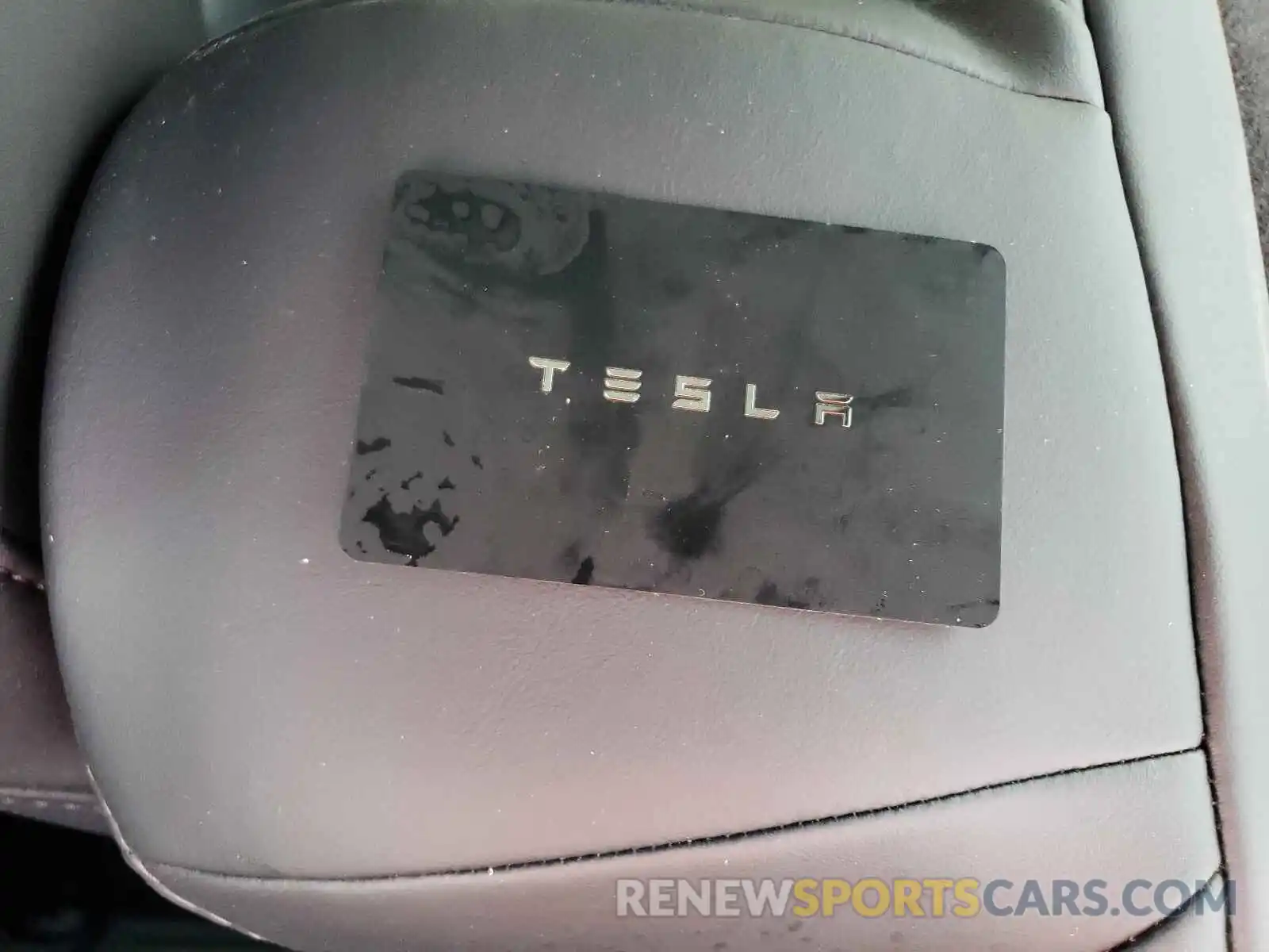 9 Photograph of a damaged car 5YJ3E1EA9LF784738 TESLA MODEL 3 2020