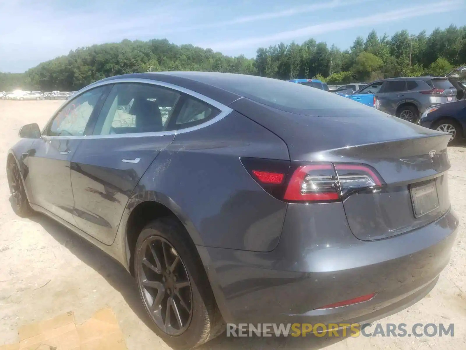 3 Photograph of a damaged car 5YJ3E1EA9LF784870 TESLA MODEL 3 2020