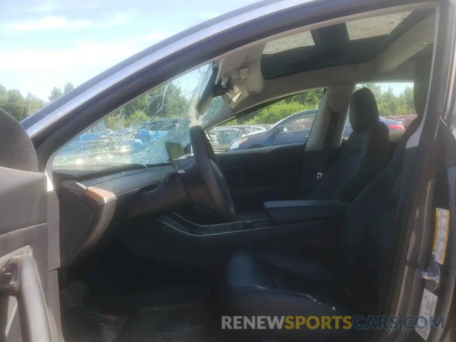 5 Photograph of a damaged car 5YJ3E1EA9LF784870 TESLA MODEL 3 2020