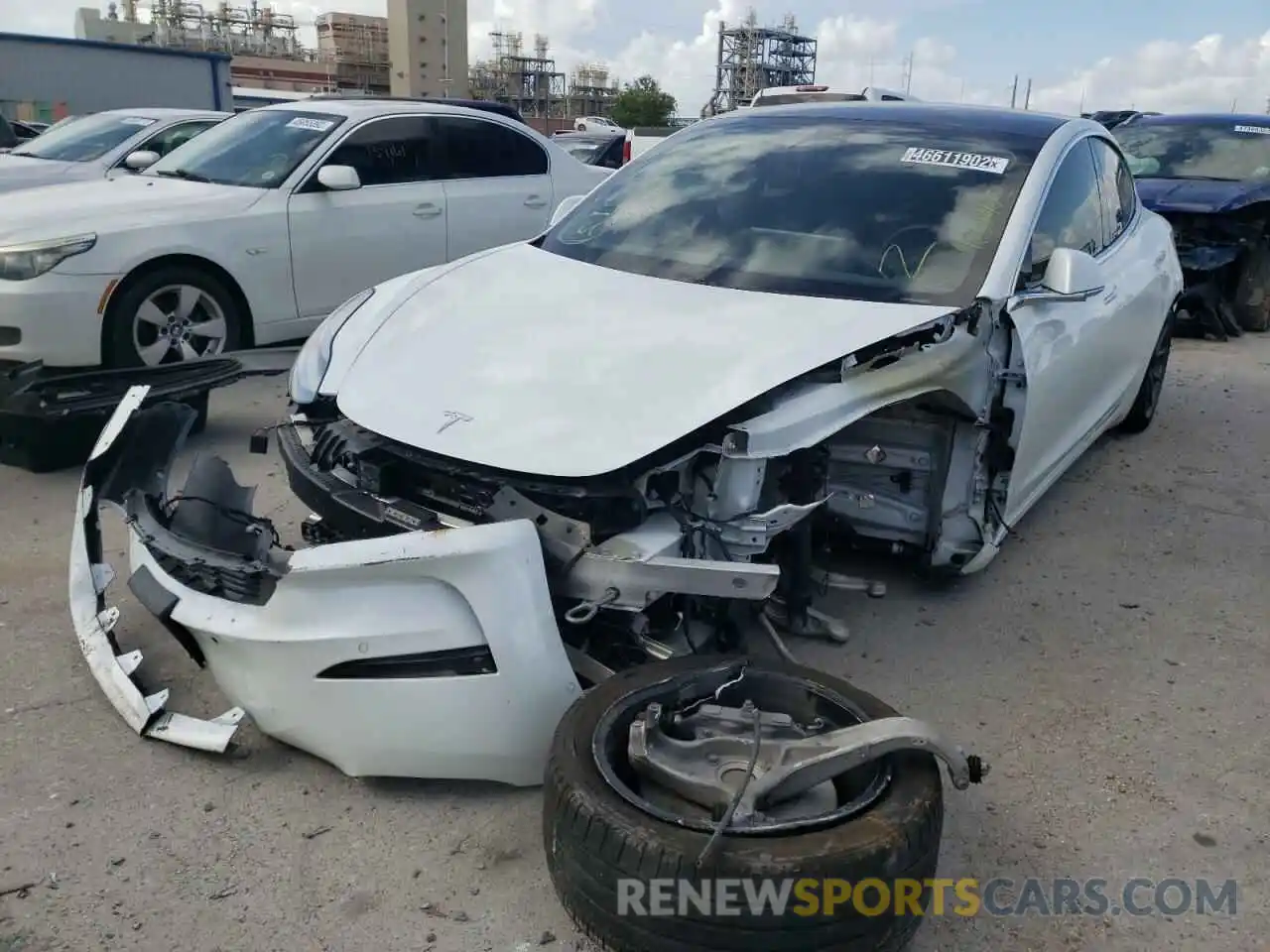 2 Photograph of a damaged car 5YJ3E1EA9LF785100 TESLA MODEL 3 2020