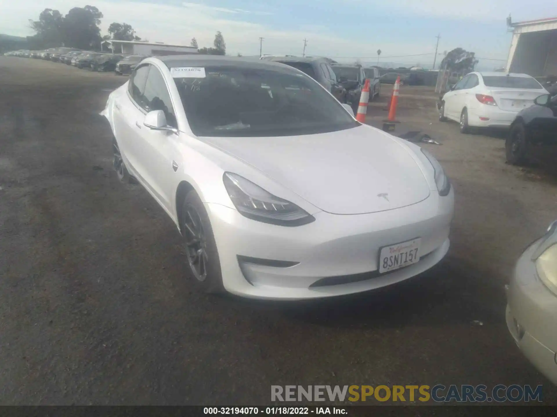 1 Photograph of a damaged car 5YJ3E1EA9LF798526 TESLA MODEL 3 2020