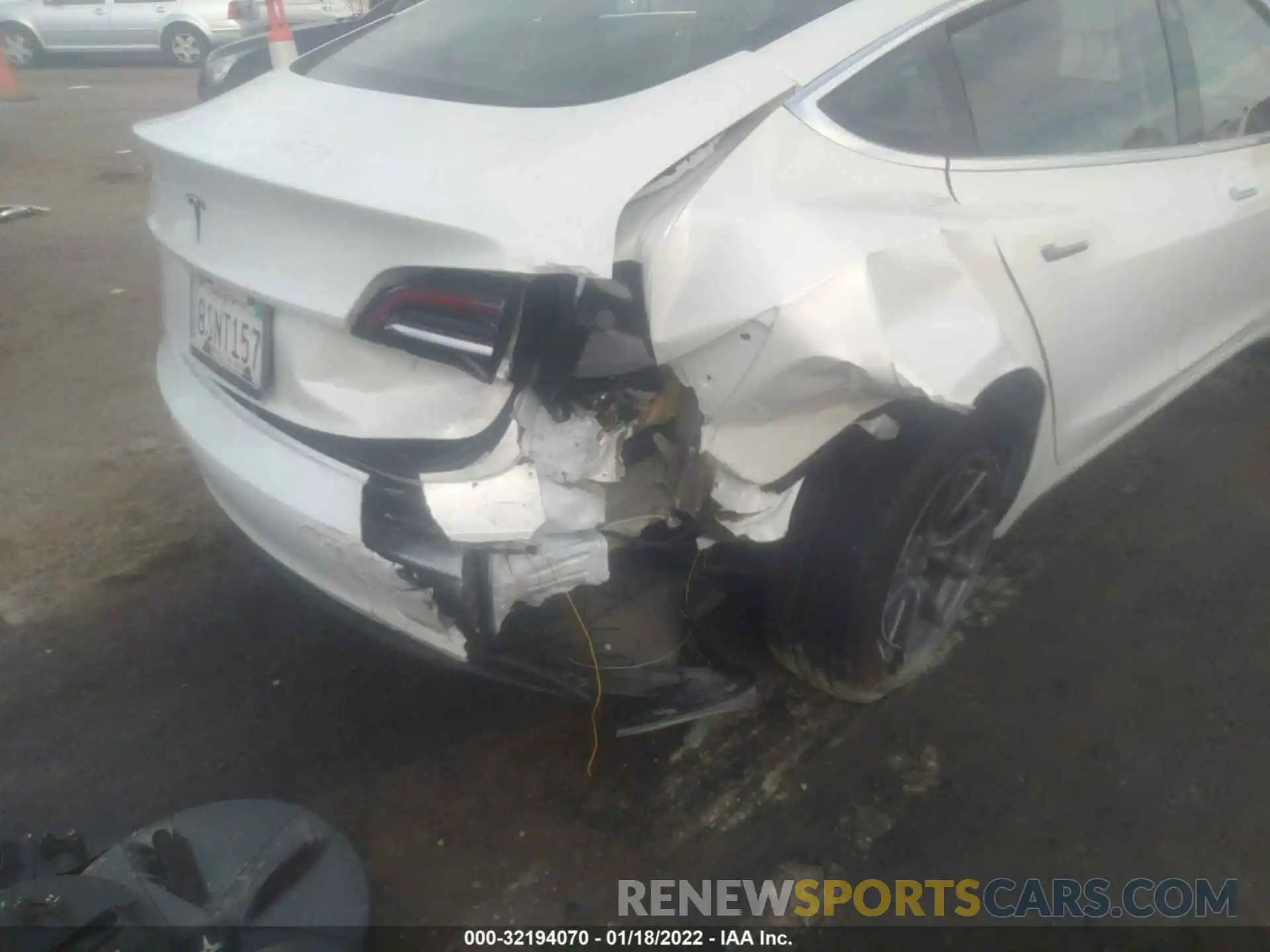 6 Photograph of a damaged car 5YJ3E1EA9LF798526 TESLA MODEL 3 2020