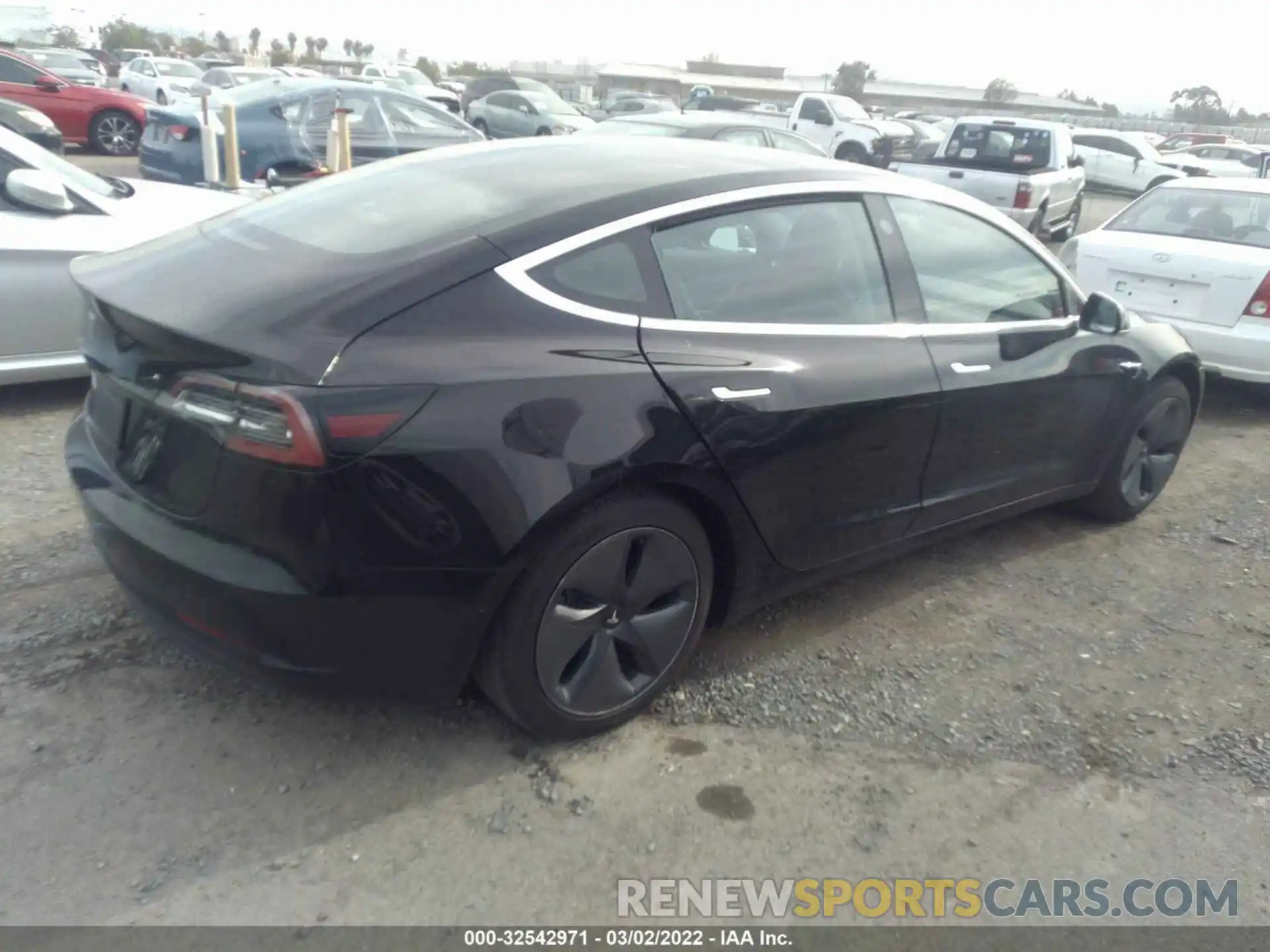 4 Фотография поврежденного автомобиля 5YJ3E1EA9LF798879 TESLA MODEL 3 2020