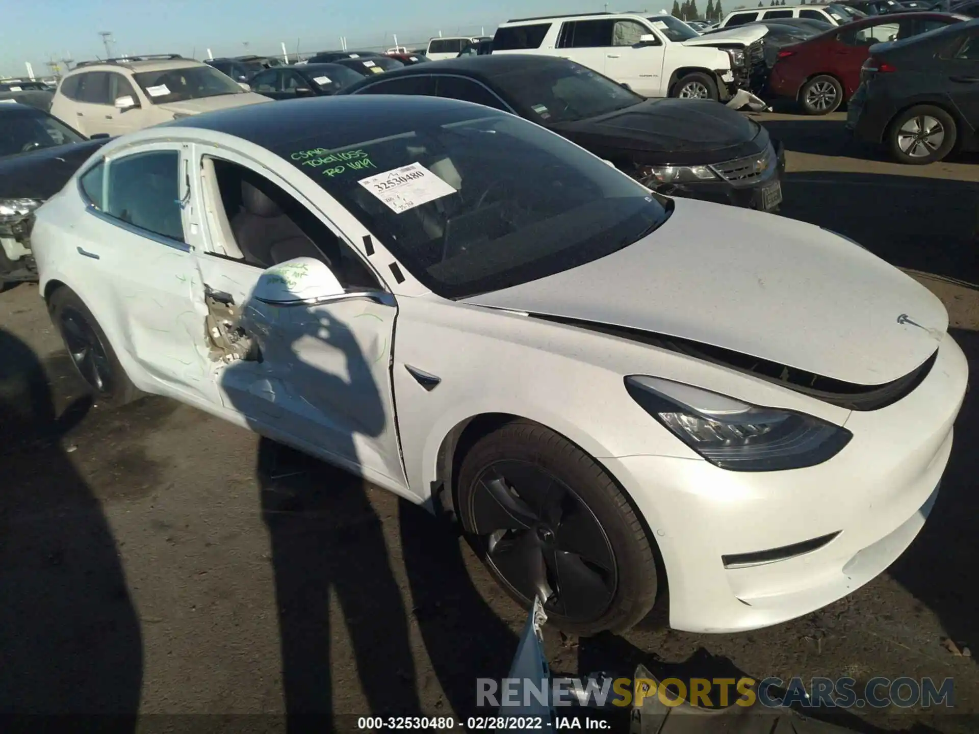 1 Photograph of a damaged car 5YJ3E1EA9LF804583 TESLA MODEL 3 2020