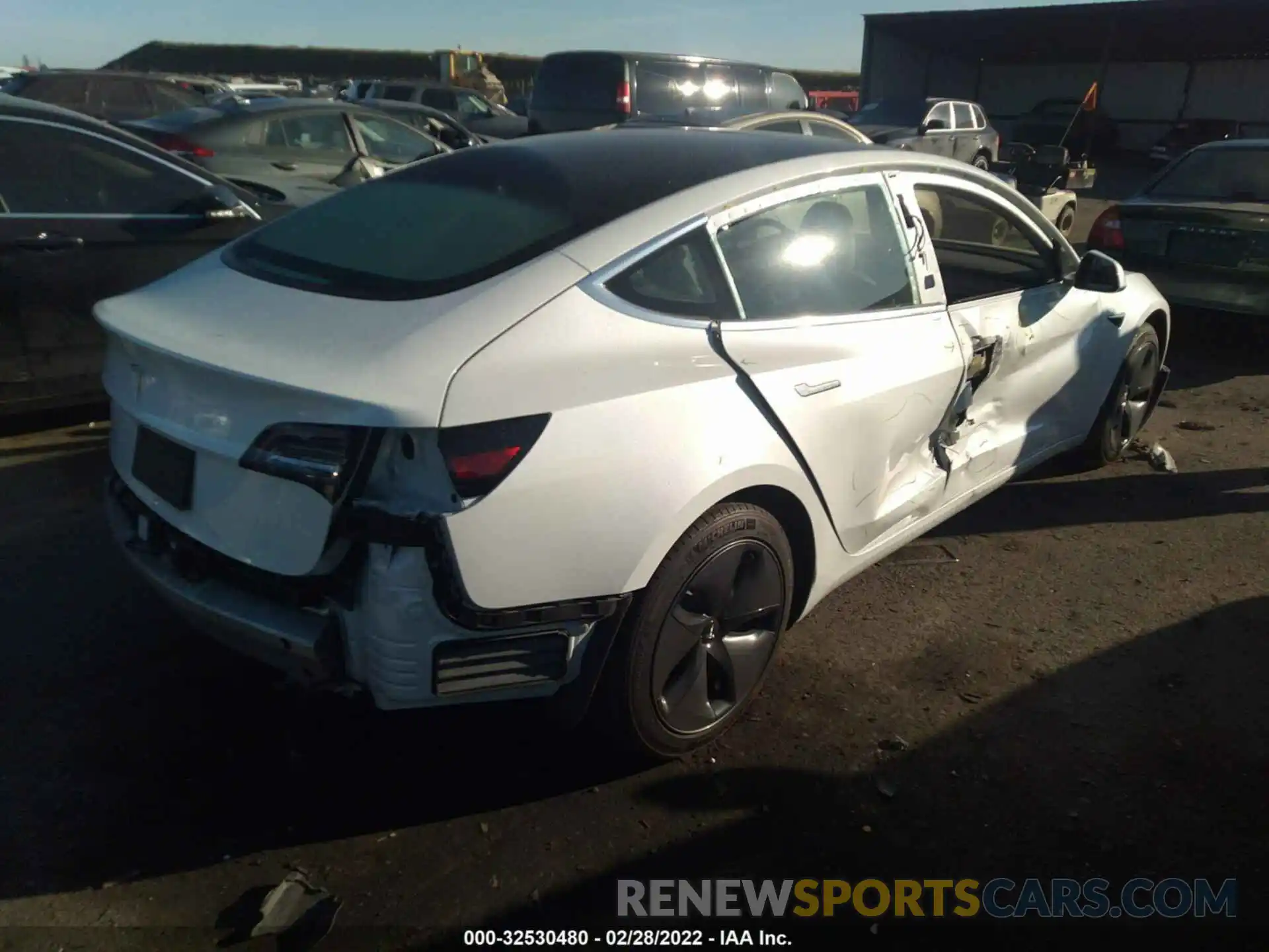 4 Photograph of a damaged car 5YJ3E1EA9LF804583 TESLA MODEL 3 2020