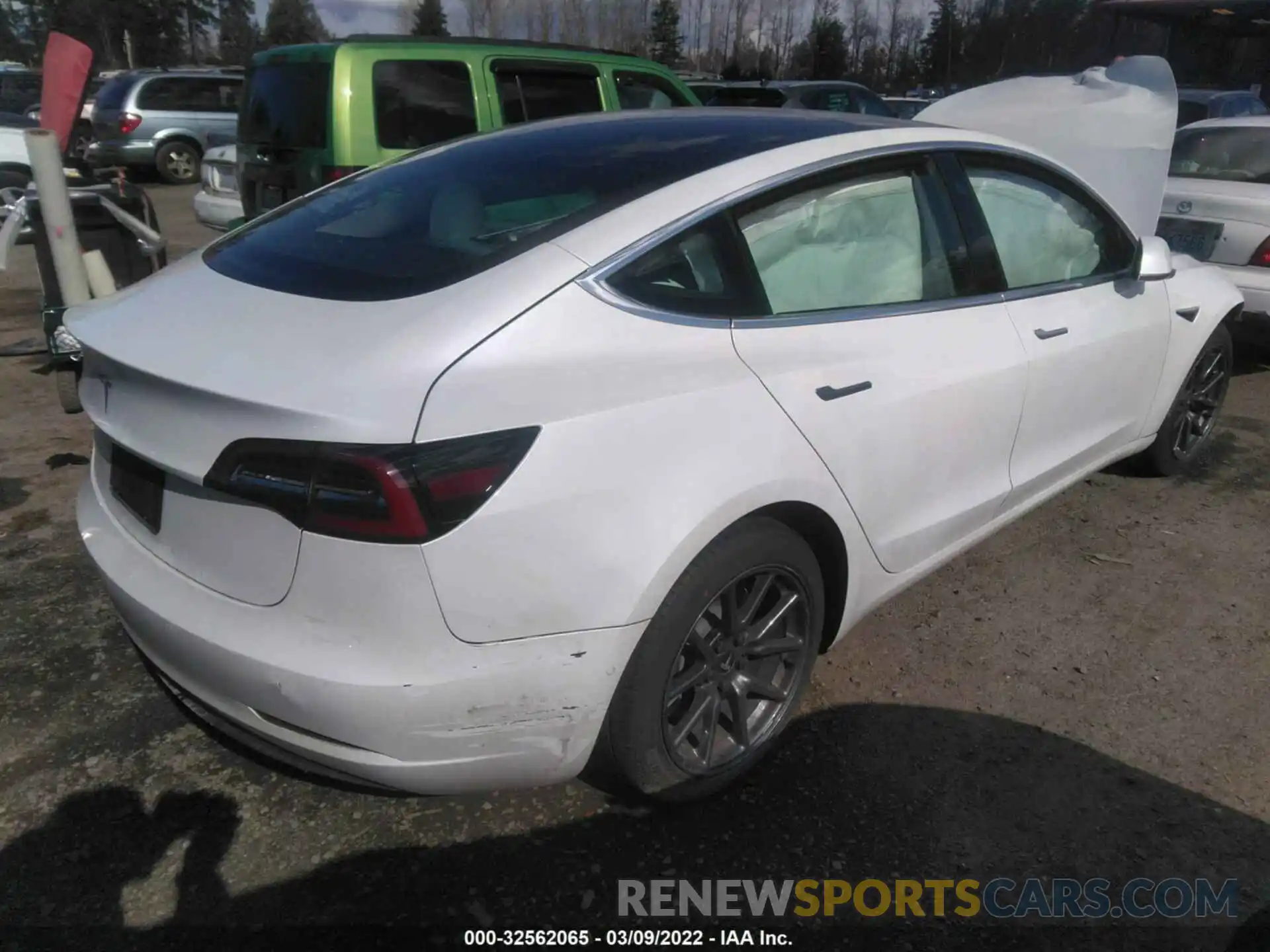 4 Фотография поврежденного автомобиля 5YJ3E1EA9LF804969 TESLA MODEL 3 2020