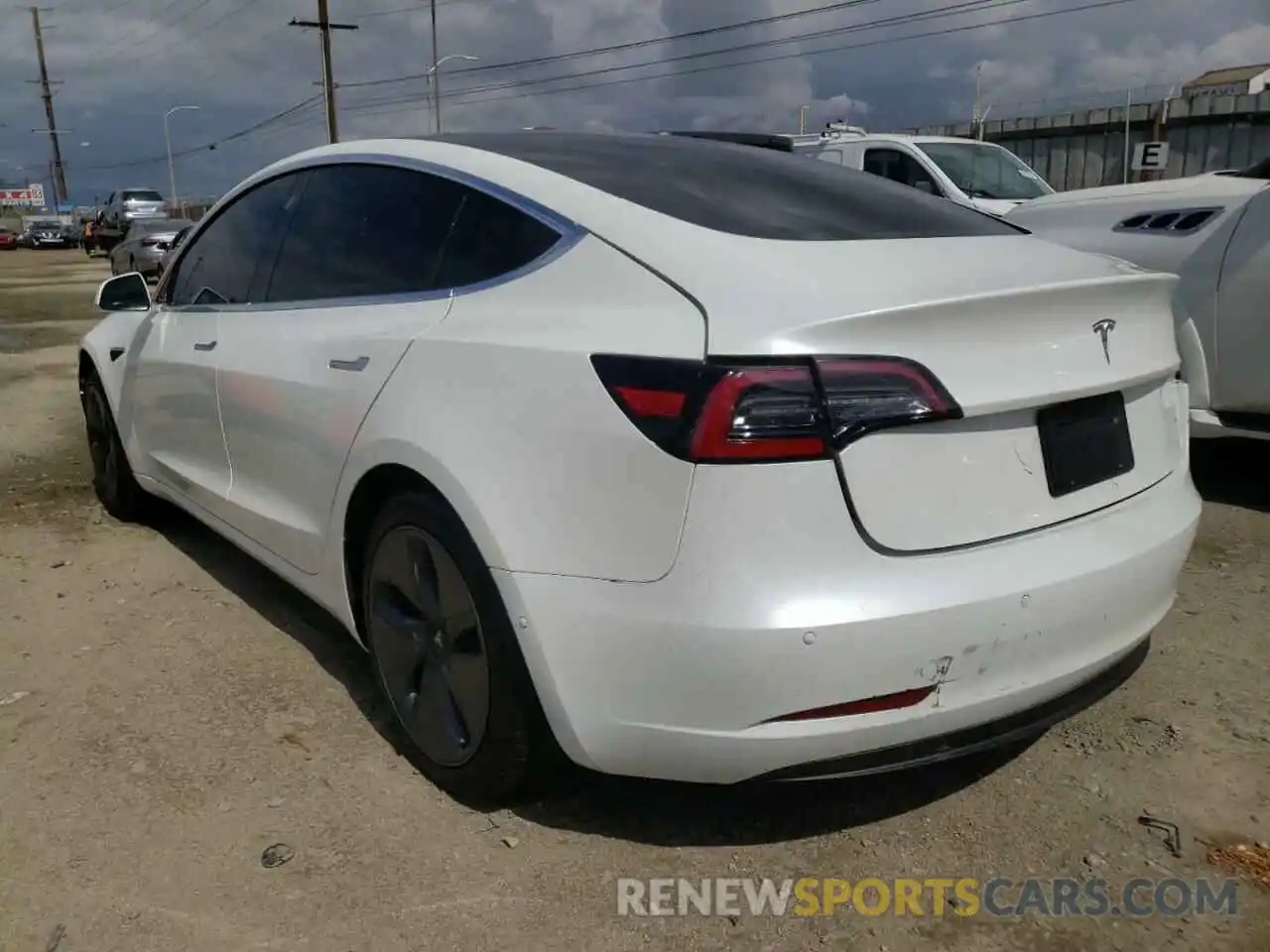 3 Photograph of a damaged car 5YJ3E1EA9LF807516 TESLA MODEL 3 2020