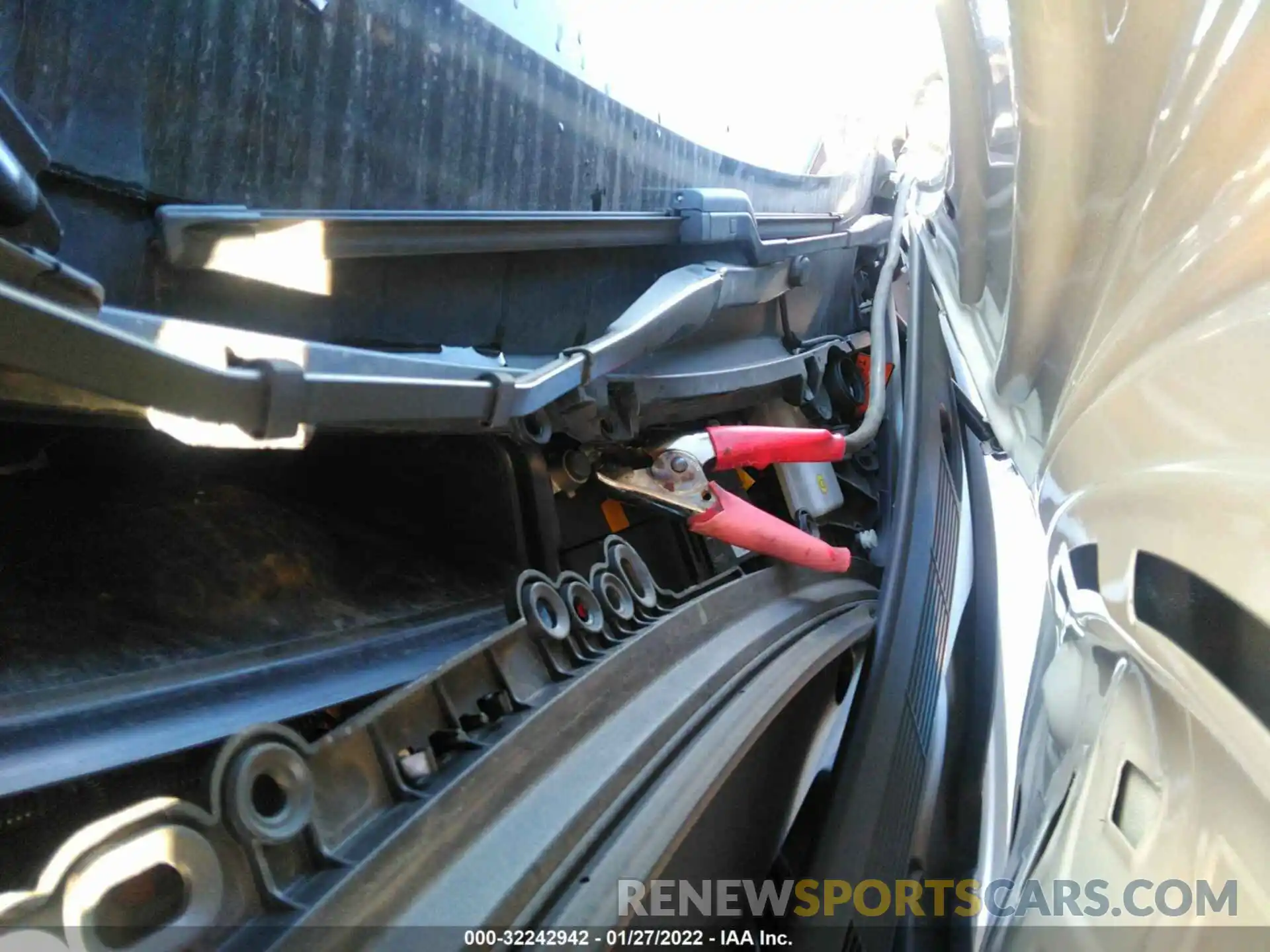 10 Photograph of a damaged car 5YJ3E1EA9LF808116 TESLA MODEL 3 2020