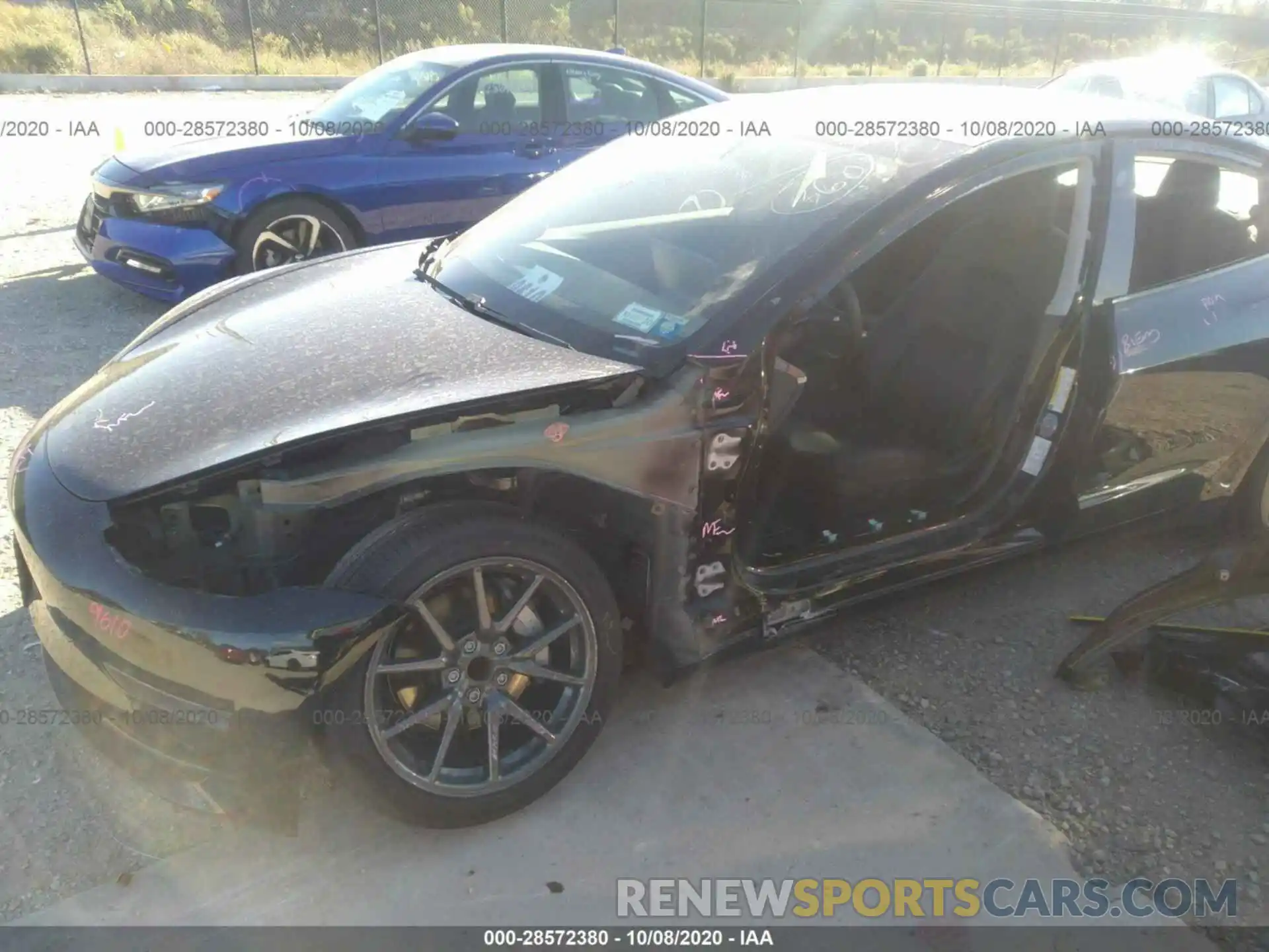 6 Photograph of a damaged car 5YJ3E1EAXLF426838 TESLA MODEL 3 2020