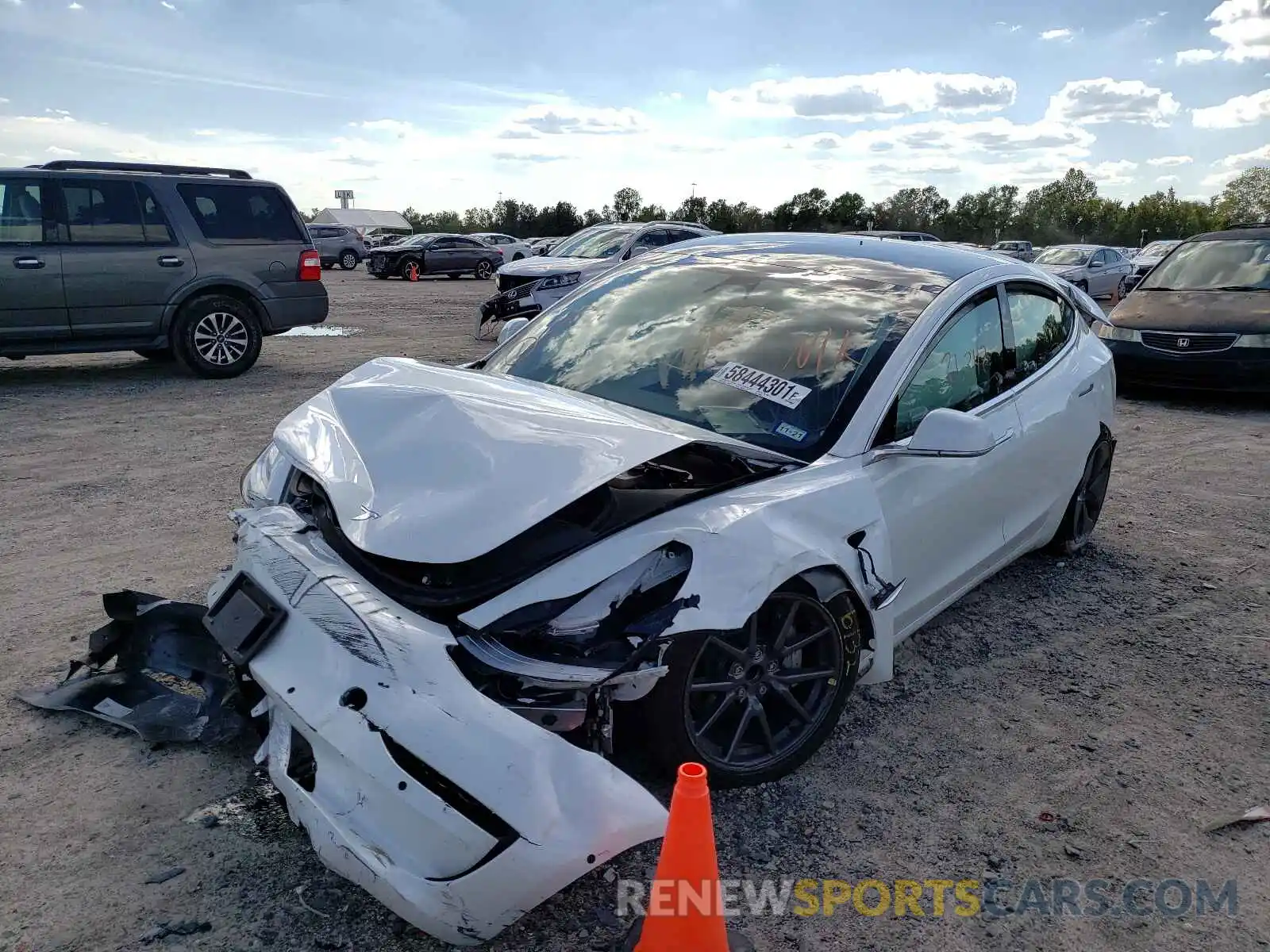 2 Photograph of a damaged car 5YJ3E1EAXLF504602 TESLA MODEL 3 2020