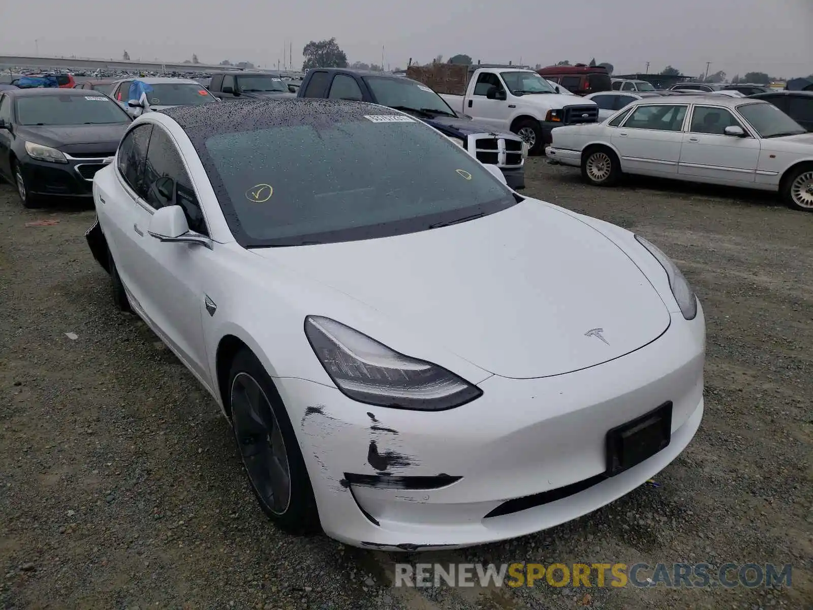 1 Photograph of a damaged car 5YJ3E1EAXLF590526 TESLA MODEL 3 2020