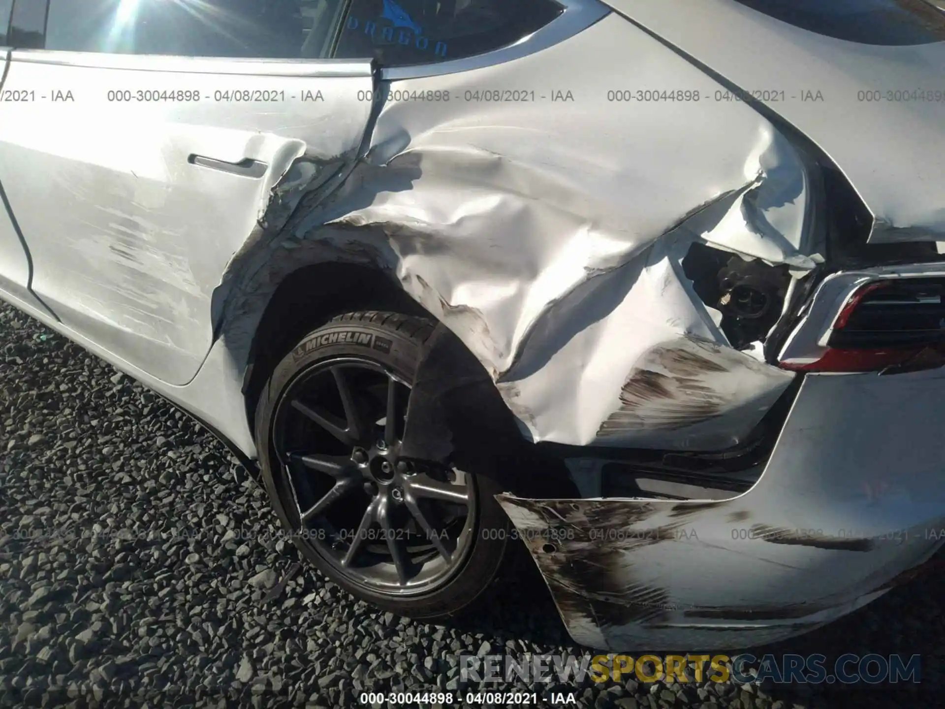 6 Photograph of a damaged car 5YJ3E1EAXLF597797 TESLA MODEL 3 2020