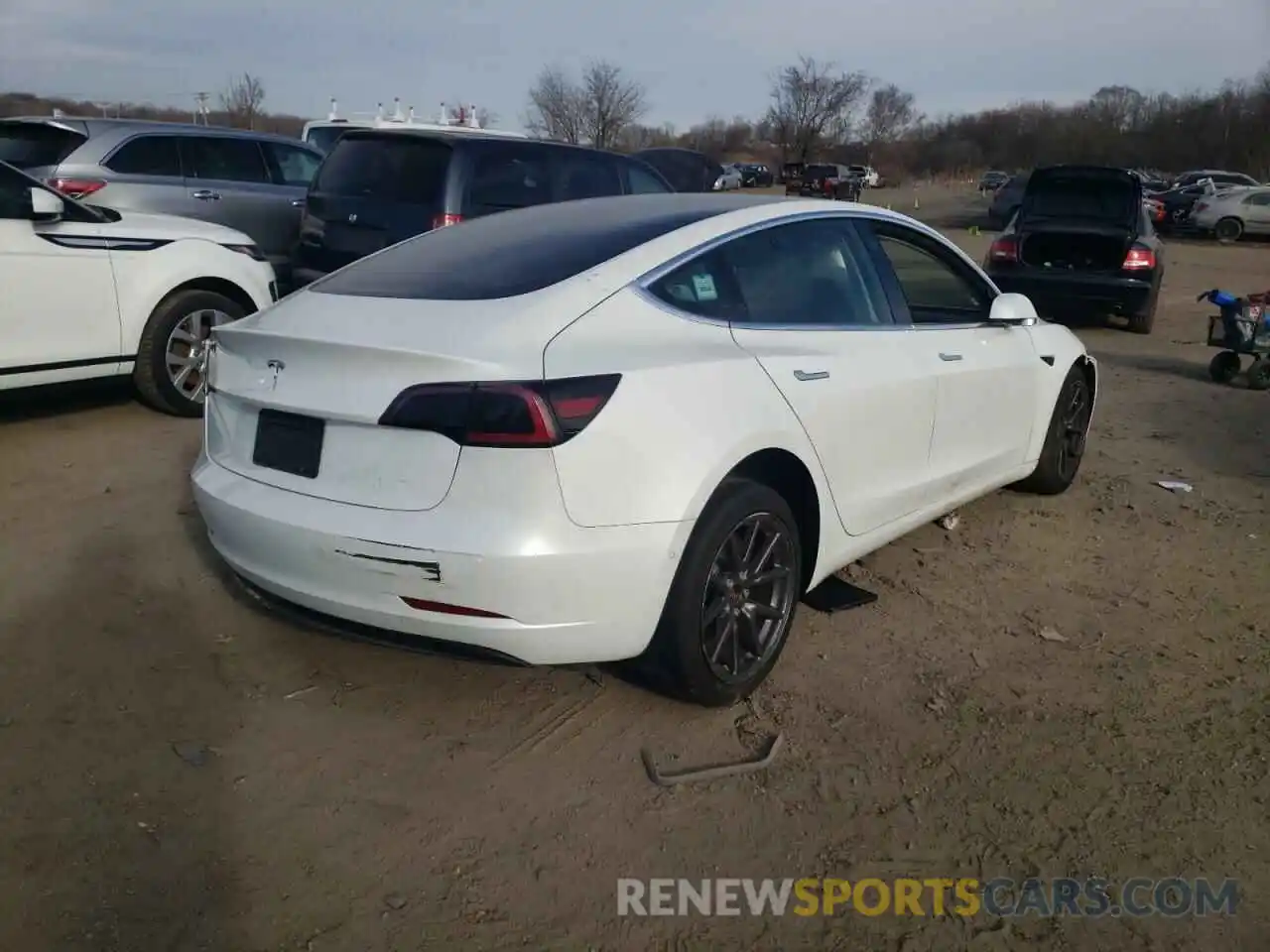 4 Фотография поврежденного автомобиля 5YJ3E1EAXLF599209 TESLA MODEL 3 2020