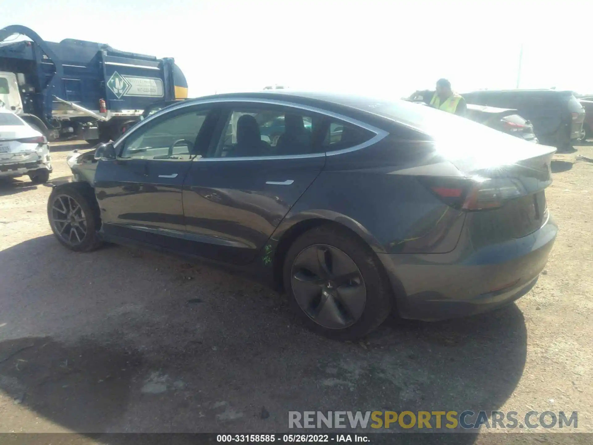 3 Photograph of a damaged car 5YJ3E1EAXLF611391 TESLA MODEL 3 2020