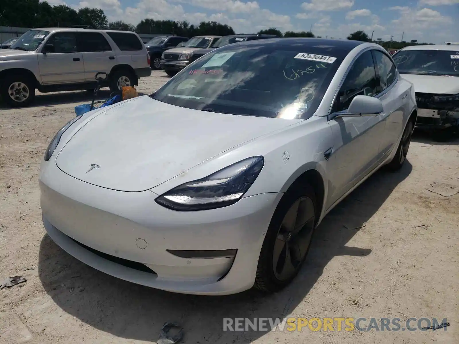 2 Photograph of a damaged car 5YJ3E1EAXLF612511 TESLA MODEL 3 2020