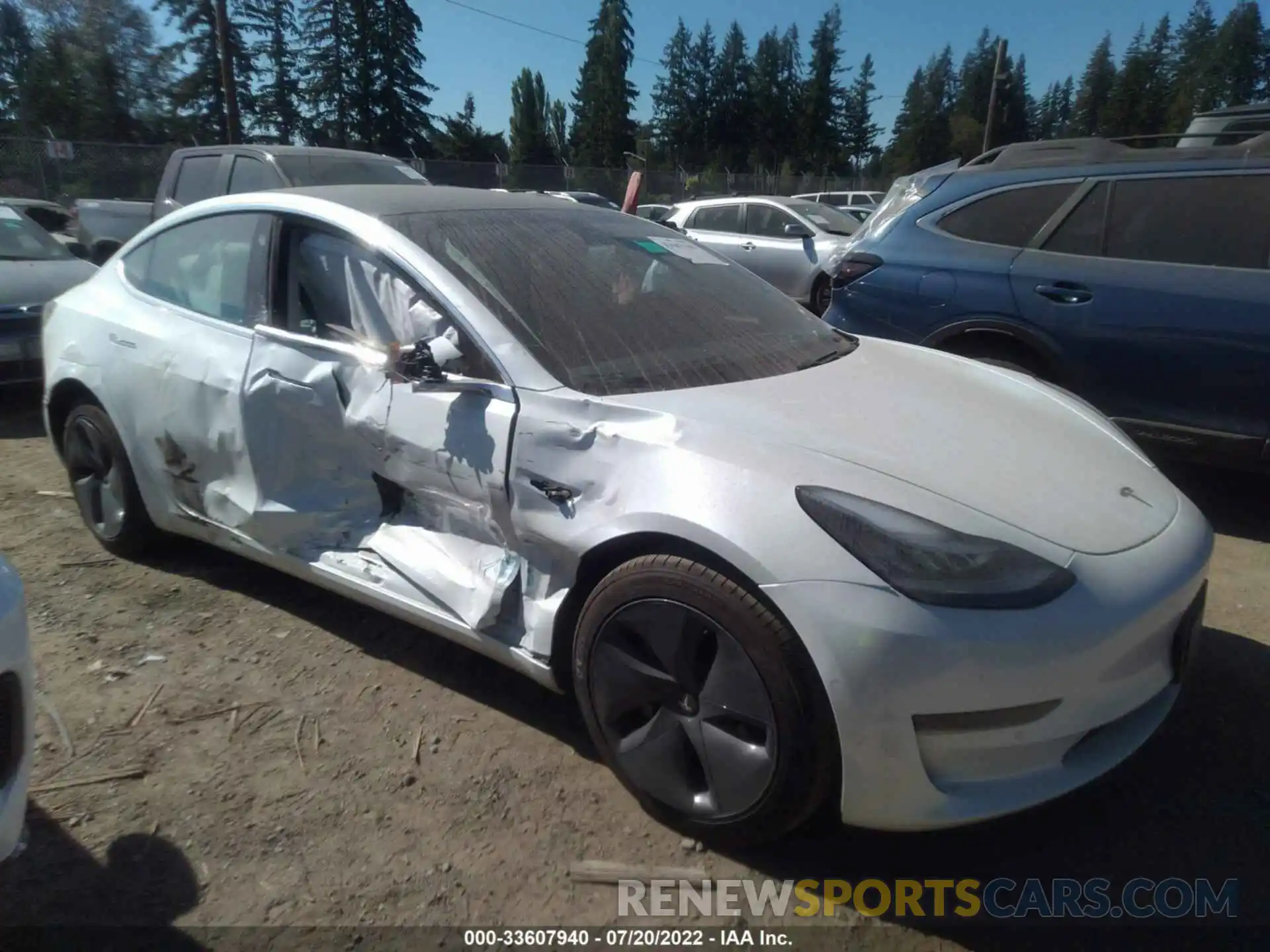 1 Photograph of a damaged car 5YJ3E1EAXLF612931 TESLA MODEL 3 2020