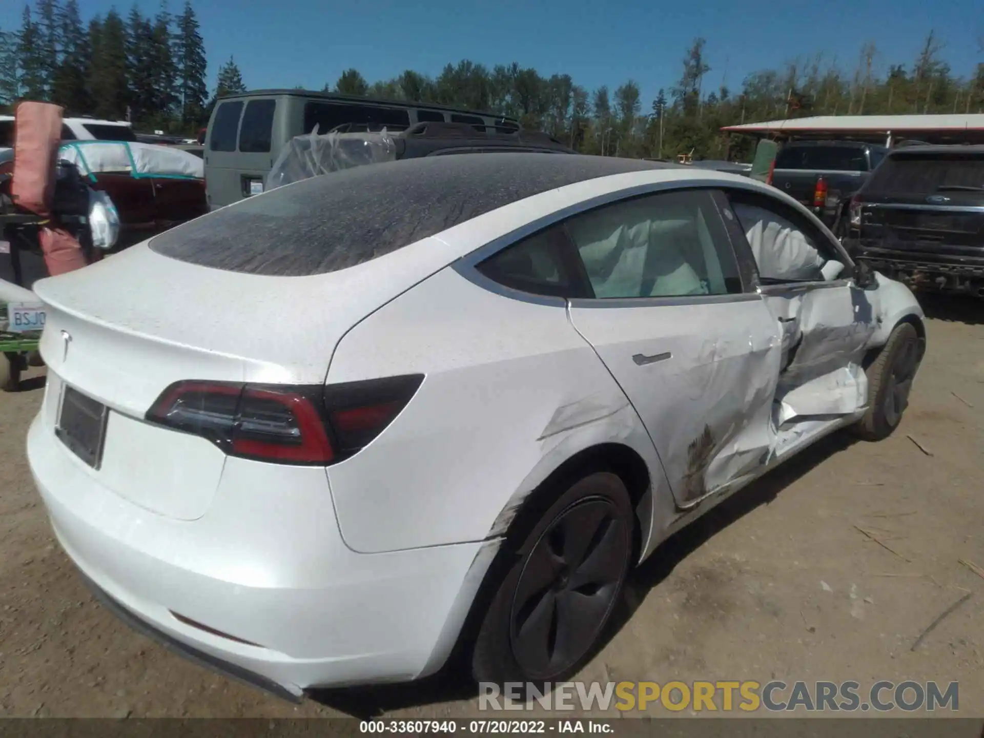 4 Фотография поврежденного автомобиля 5YJ3E1EAXLF612931 TESLA MODEL 3 2020