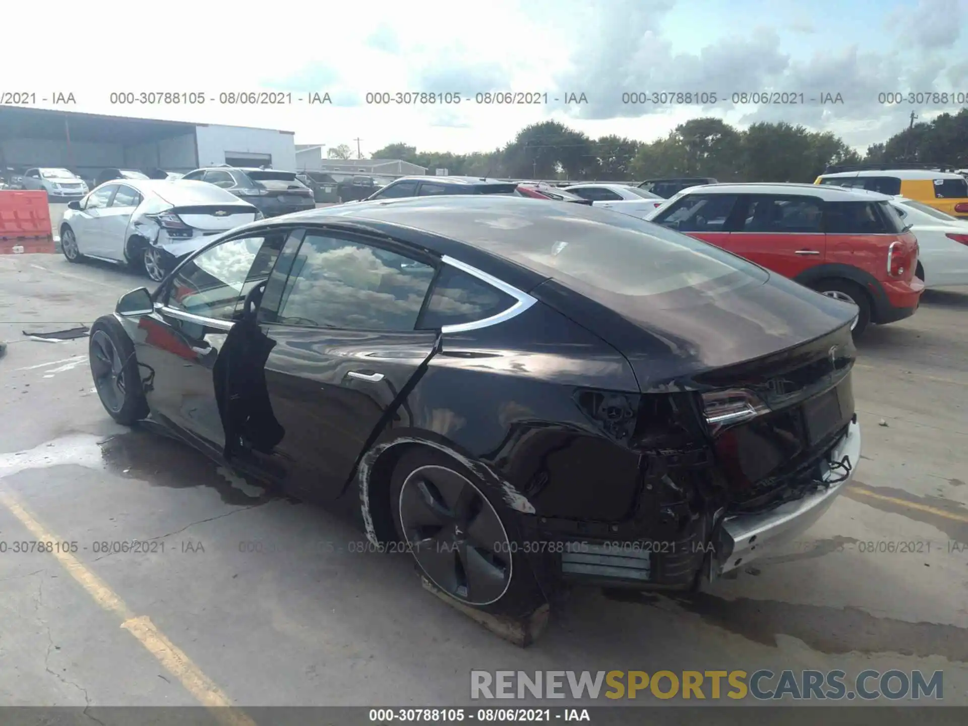 3 Photograph of a damaged car 5YJ3E1EAXLF630023 TESLA MODEL 3 2020