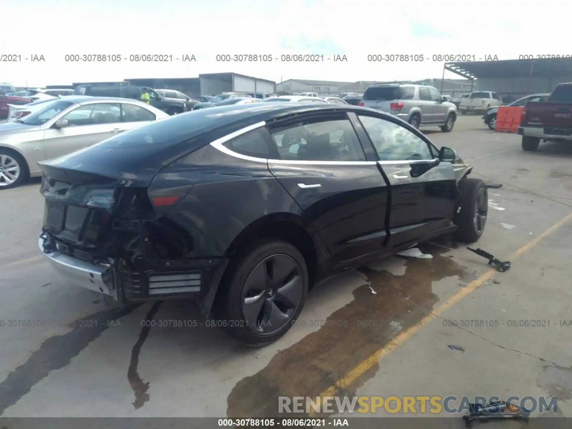 4 Photograph of a damaged car 5YJ3E1EAXLF630023 TESLA MODEL 3 2020