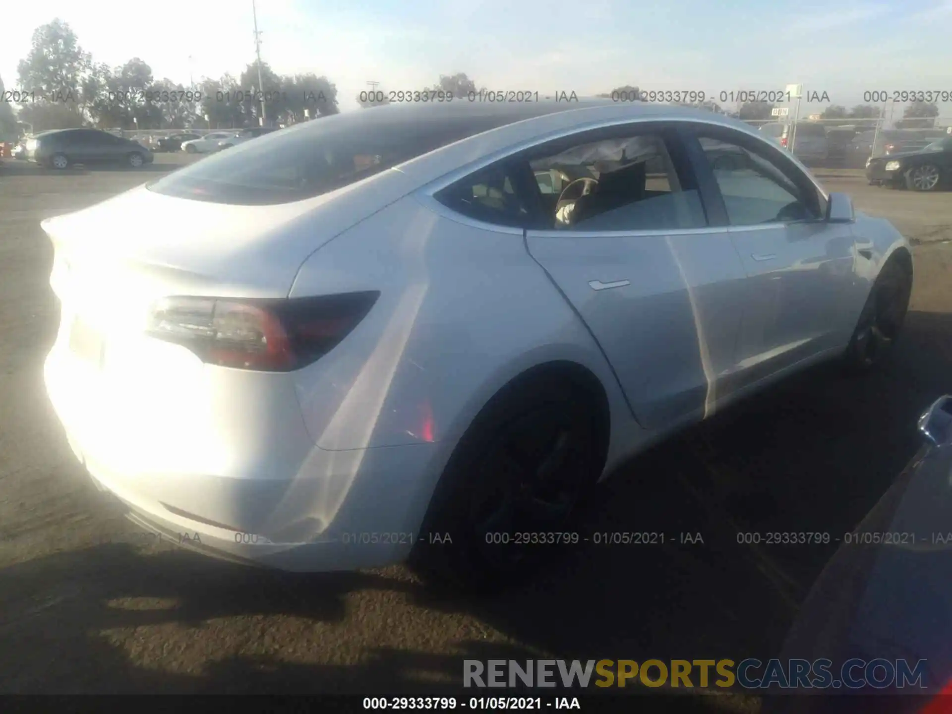 4 Photograph of a damaged car 5YJ3E1EAXLF631429 TESLA MODEL 3 2020